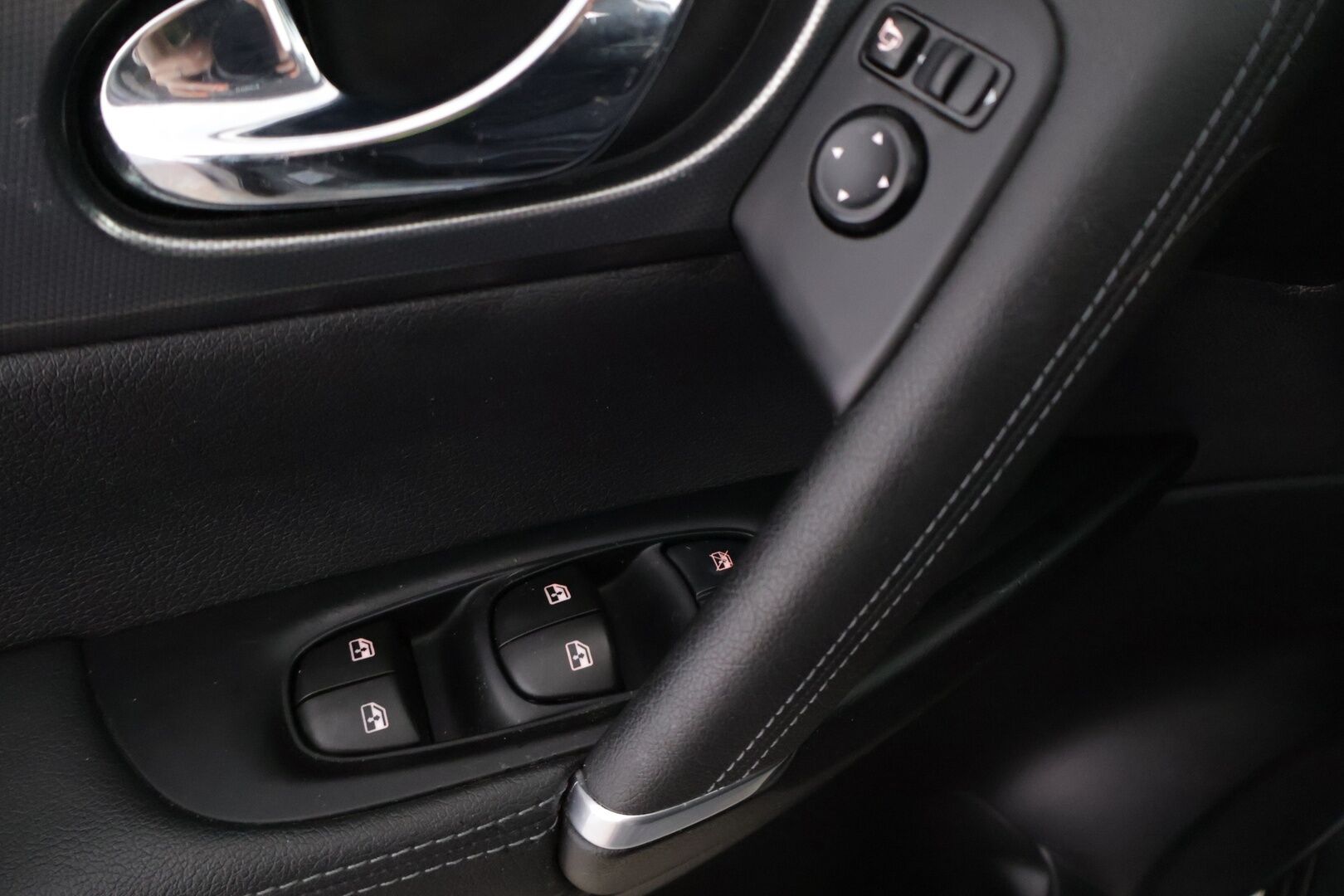 Nissan Qashqai 2020 DIG-T 160 Tekna 2WD DCT - Suomi-auto | Merkkihuollettu | ACC | Vetokoukku | 360-kamera | BLIS | Bi-LED | Navi | Lämmitettävä tuulilasi | Kaistavahti | CarPlay | 2x Renkaat