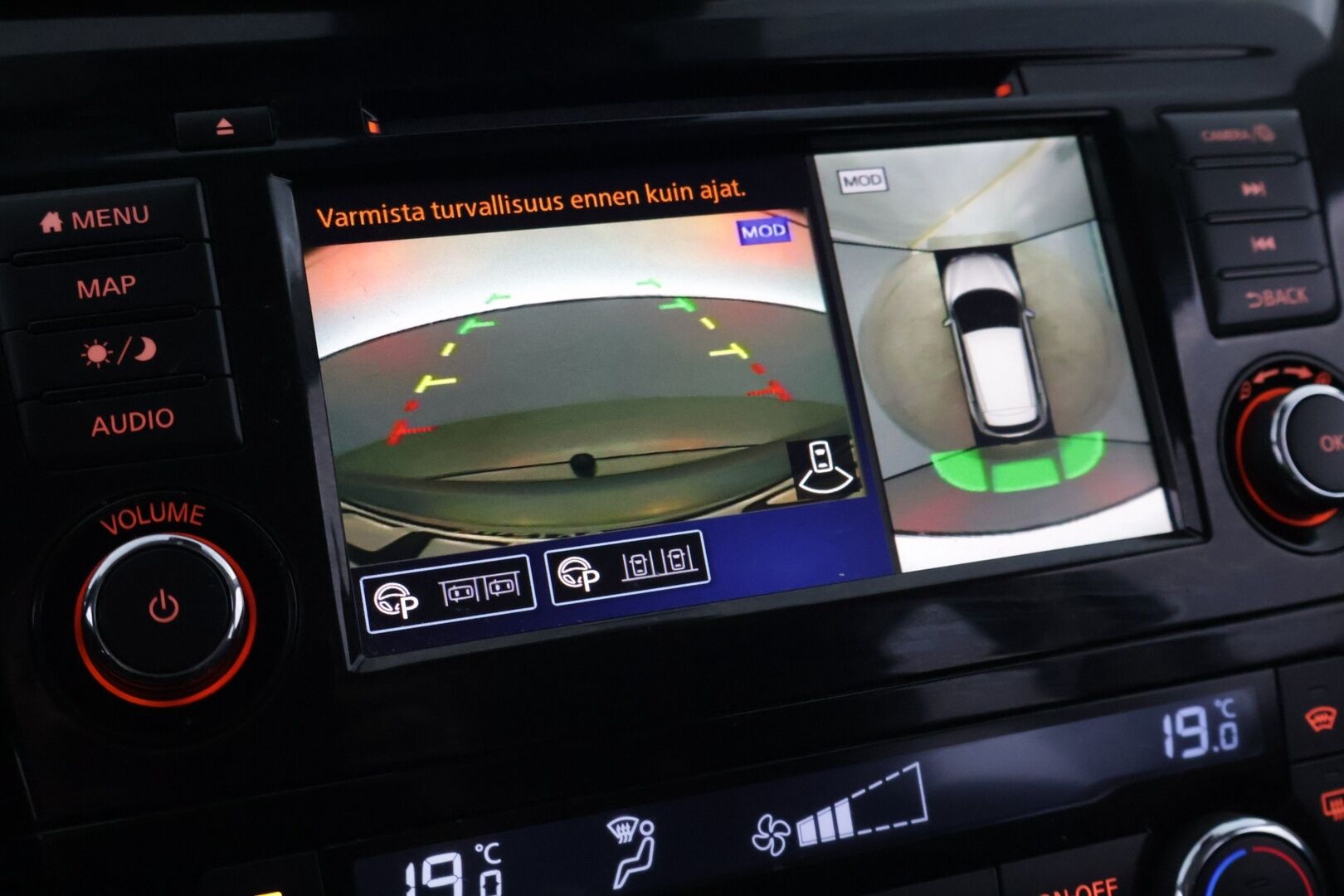 Nissan Qashqai 2020 DIG-T 160 Tekna 2WD DCT - Suomi-auto | Merkkihuollettu | ACC | Vetokoukku | 360-kamera | BLIS | Bi-LED | Navi | Lämmitettävä tuulilasi | Kaistavahti | CarPlay | 2x Renkaat