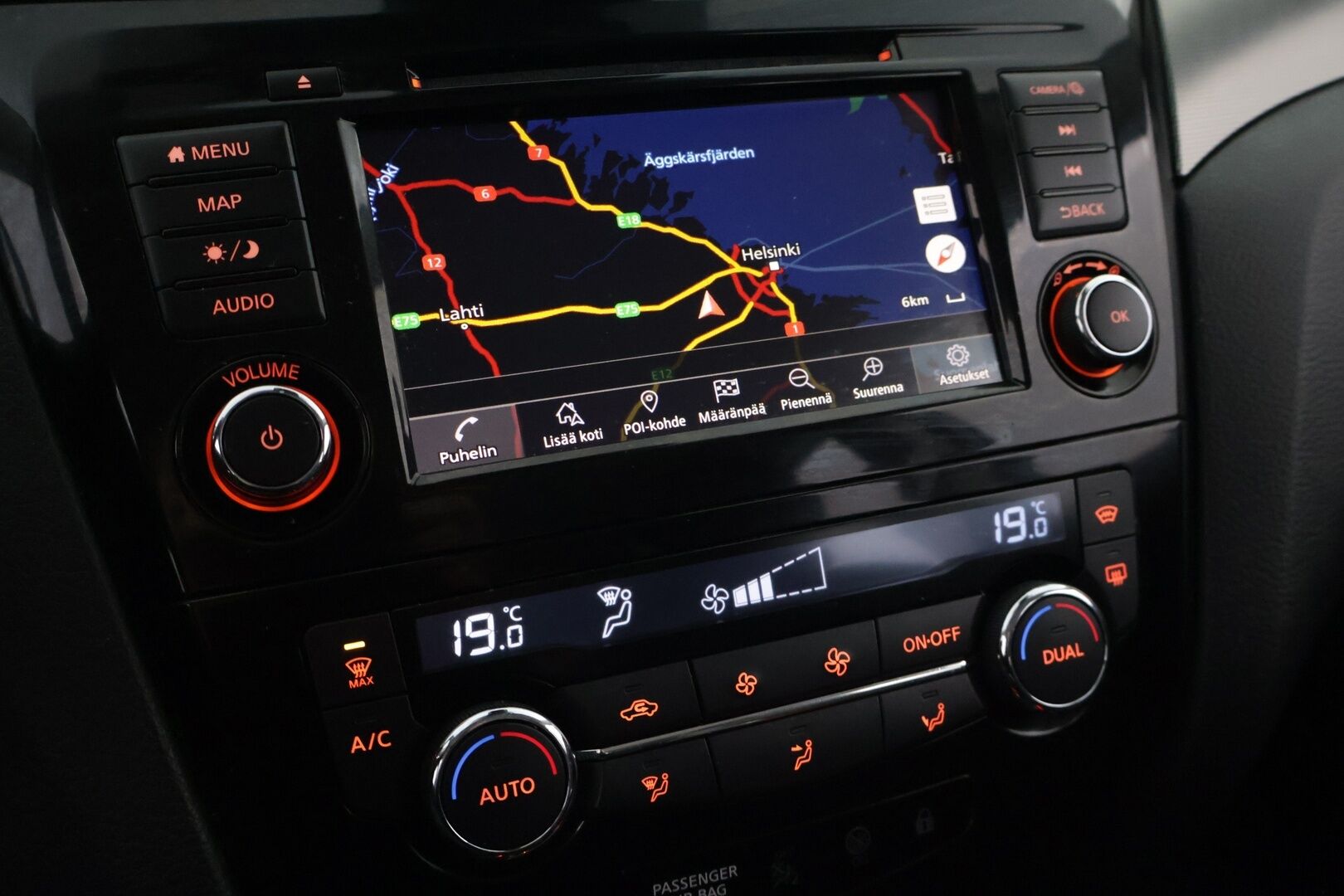 Nissan Qashqai 2020 DIG-T 160 Tekna 2WD DCT - Suomi-auto | Merkkihuollettu | ACC | Vetokoukku | 360-kamera | BLIS | Bi-LED | Navi | Lämmitettävä tuulilasi | Kaistavahti | CarPlay | 2x Renkaat
