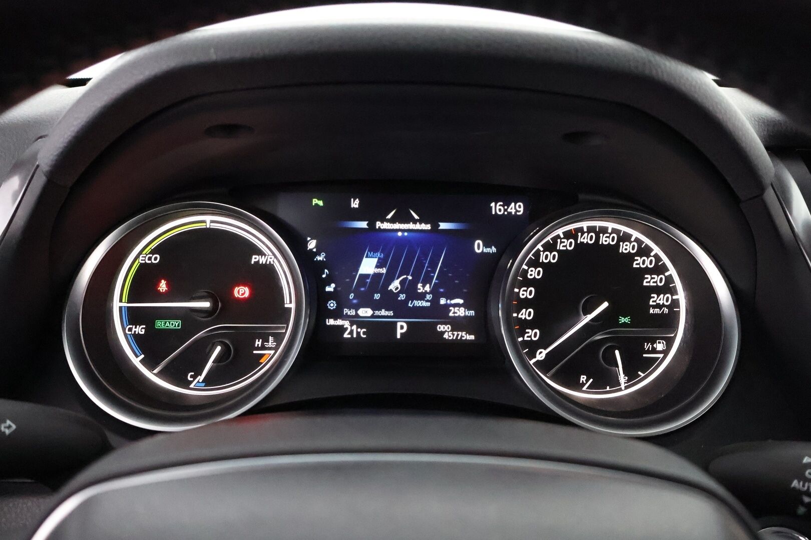 Toyota Camry 2020 2,5 Hybrid Active - 3,99 % KORKOTARJOUS TÄHÄN AUTOON 31.8. ASTI! - 1Om Suomiauto / Adapt.Vakkari / Nahkasisusta / Peruutuskamera / Bi-LED / Sähköpenkit / Huippuvarusteet!