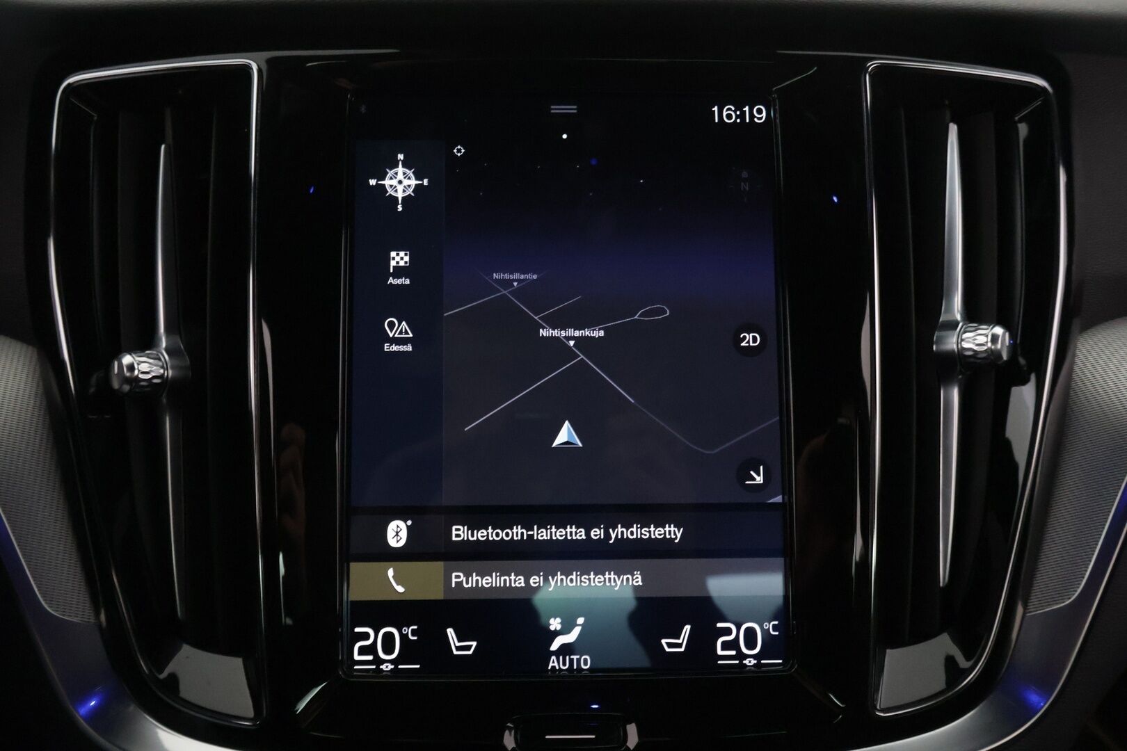 Volvo S60 2020 S60 T5 AWD Business R-Design aut - 3,99 % KORKOTARJOUS TÄHÄN AUTOON - *Heicon putkisto / R-Design / H&K / 360 kamera / BLIS / Pillot assist / Adapt. vakkari / High Beam*