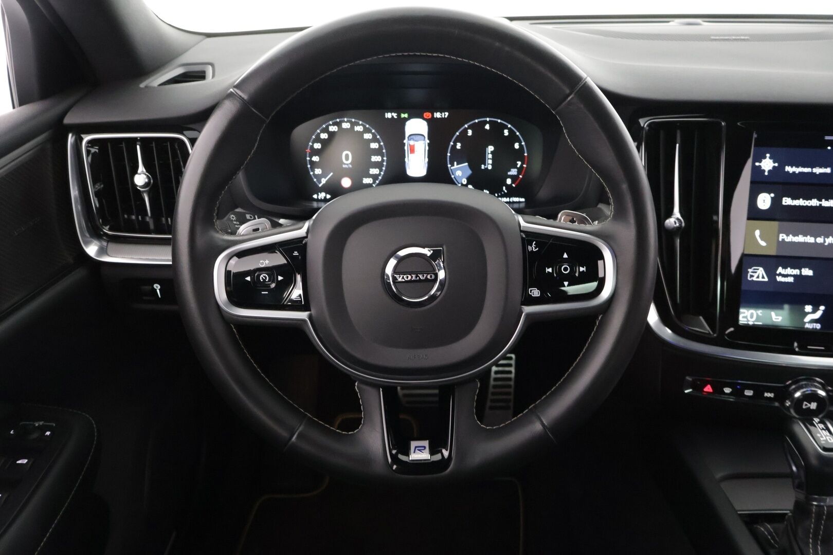 Volvo S60 2020 S60 T5 AWD Business R-Design aut - 3,99 % KORKOTARJOUS TÄHÄN AUTOON - *Heicon putkisto / R-Design / H&K / 360 kamera / BLIS / Pillot assist / Adapt. vakkari / High Beam*