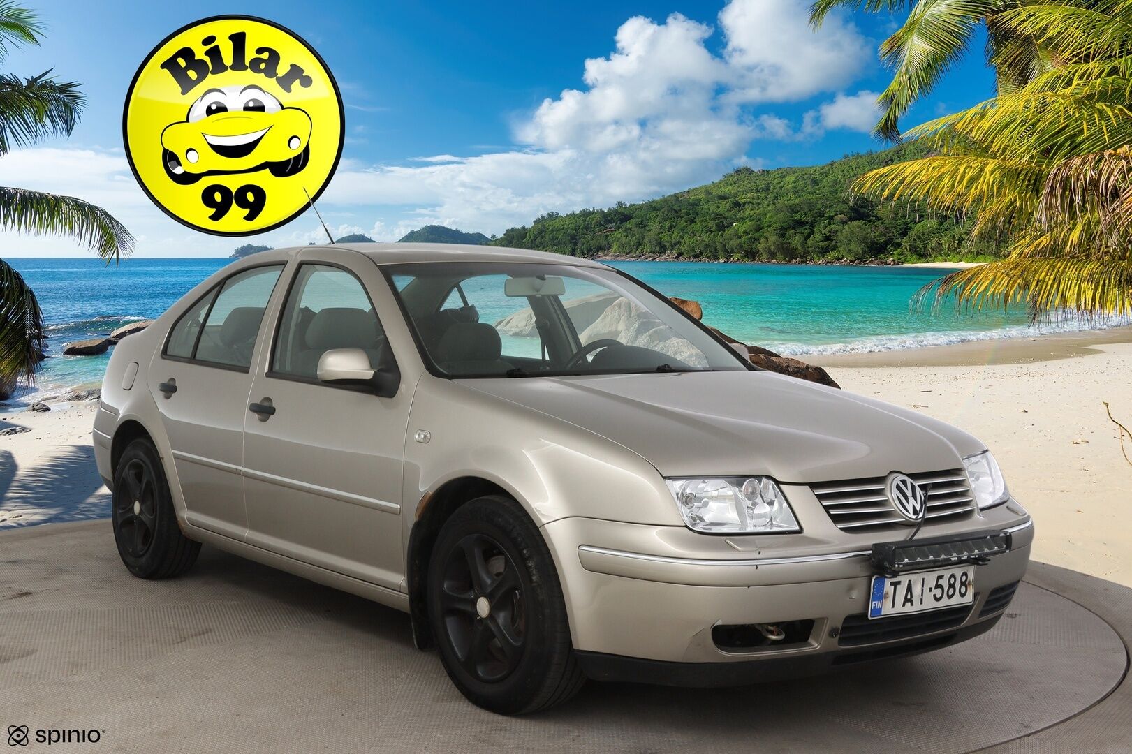 Volkswagen Bora 2005 4D BORA SEDAN 1.6-1J/250 - Auto myydään huutokaupatcomissa iän ja kilometrien vuoksi.