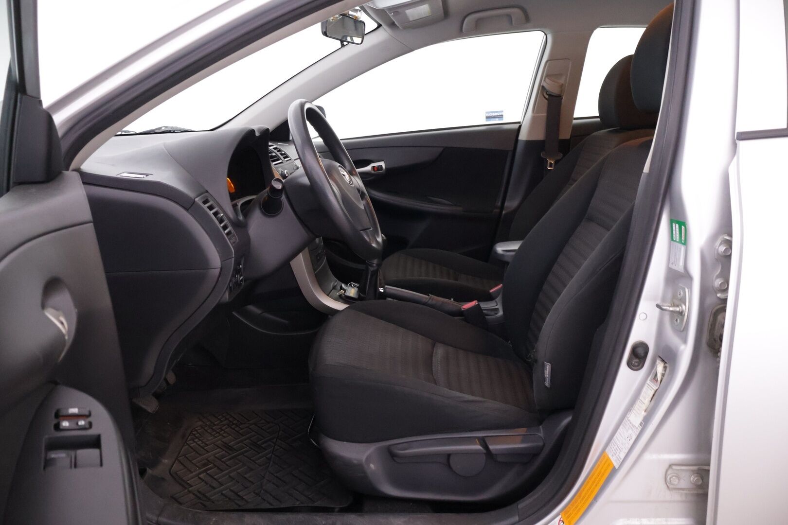 Toyota Corolla 2007 1,6 Dual VVT-i Linea Sol *Myydään huutokaupat.com*