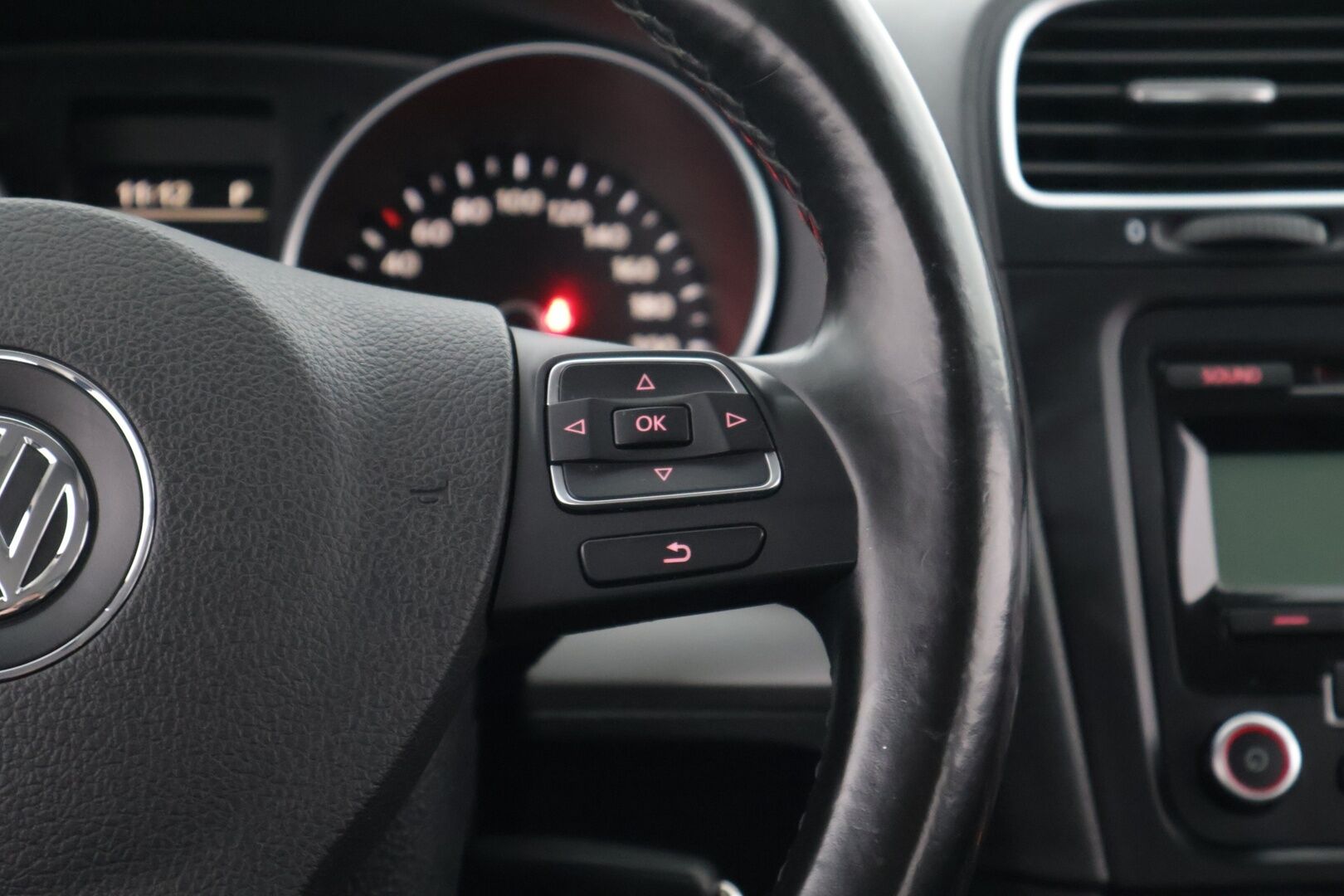 Volkswagen Golf 2010 Variant Highline 2,0 TDI 103 kW (140 hv) DSG-automaatti ** YritysOutlet - Myydään vain yrityksille - *Suomi-Auto, Irrotettava koukku, Vakkari*