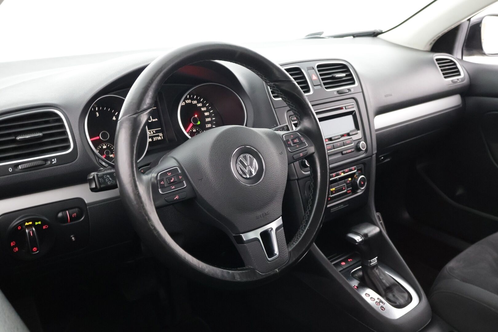 Volkswagen Golf 2010 Variant Highline 2,0 TDI 103 kW (140 hv) DSG-automaatti ** YritysOutlet - Myydään vain yrityksille - *Suomi-Auto, Irrotettava koukku, Vakkari*