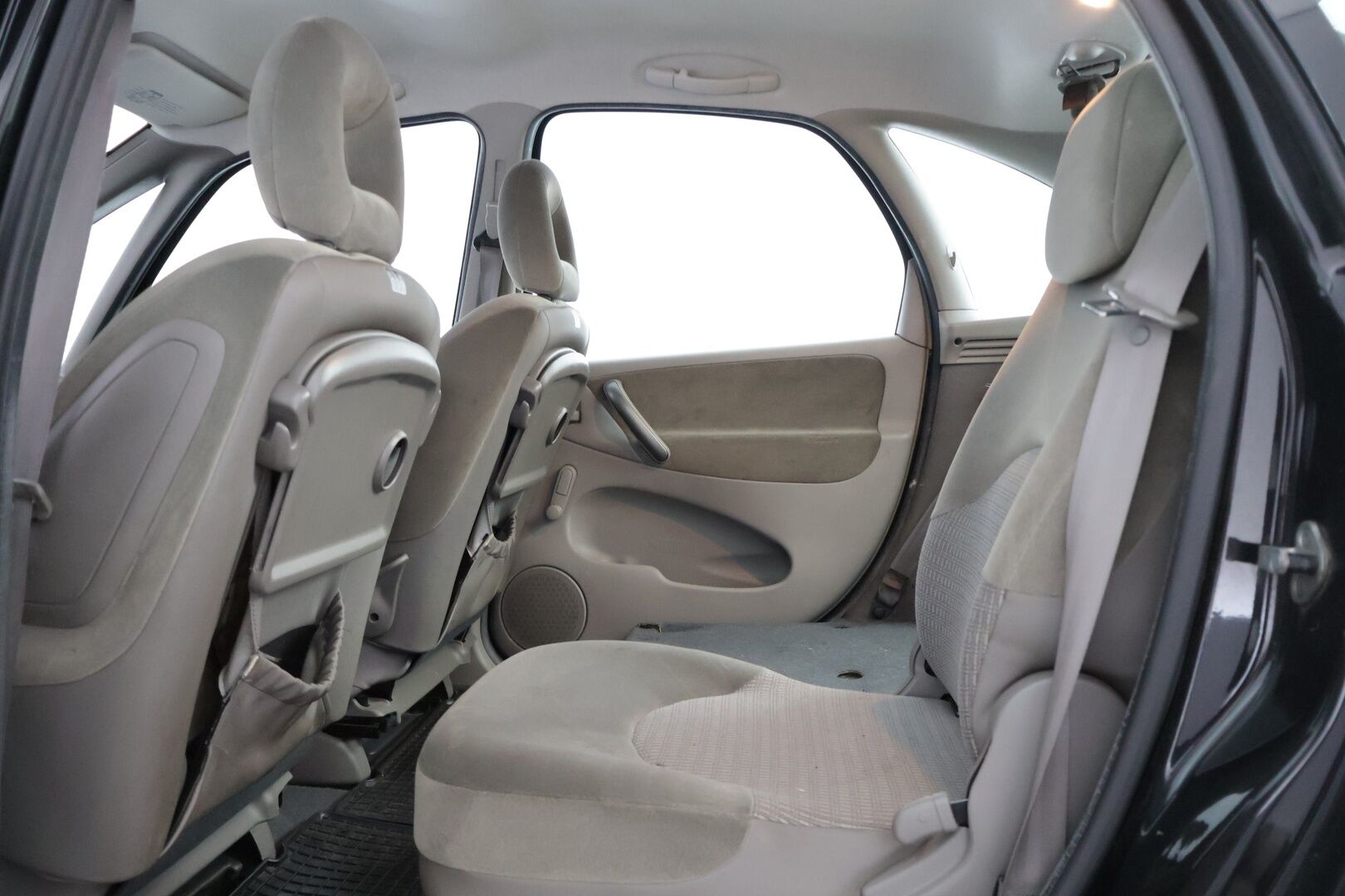 Citroen XSARA PICASSO 2007 4D XSARA PICASSO MPV 1.6I 16V-CHNFUC/276 * / YritysOutlet - Myydään vain yrityksille / Vetokoukku / Digi / Penkinlämmittimet / Suomi-auto /*