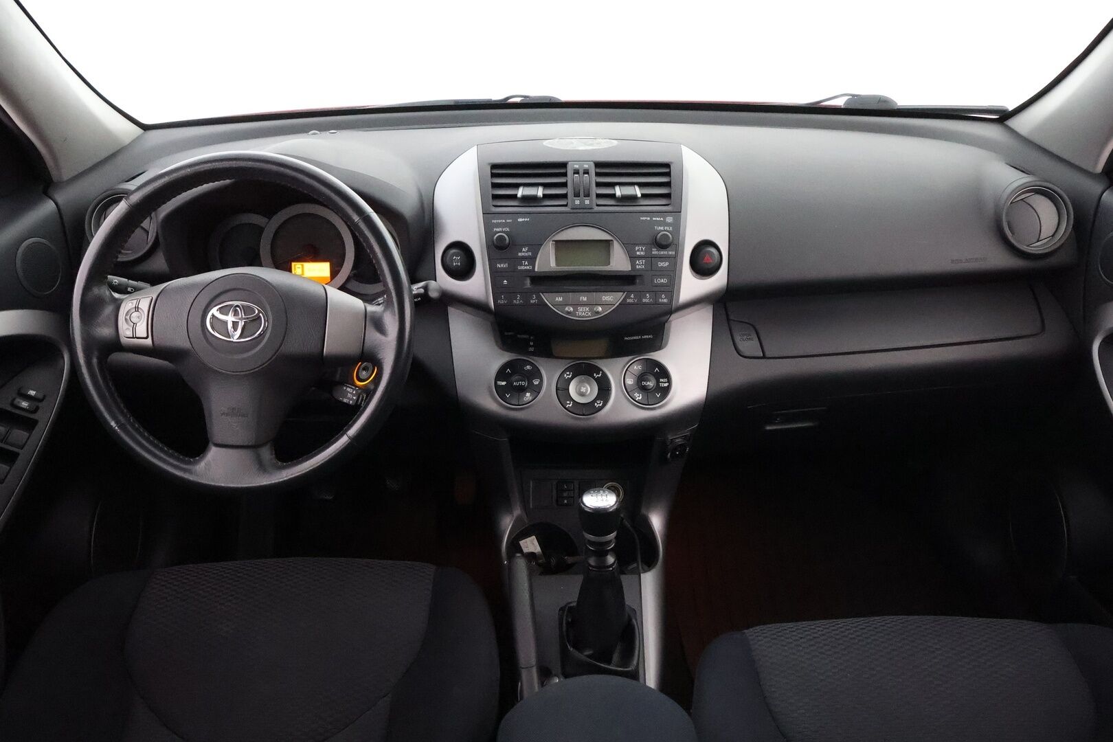 Toyota RAV4 2007 2,2 D-4D - MYYDÄÄN HUUTOKAUPAT.COM!