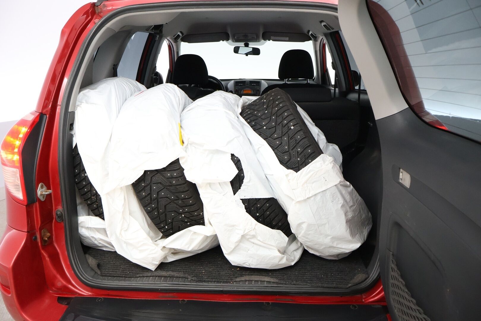 Toyota RAV4 2007 2,2 D-4D - MYYDÄÄN HUUTOKAUPAT.COM!