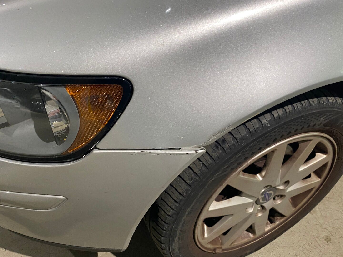 Volvo V50 2007 - YritysOutlet - Myydään vain yrityksille - | Juuri leimattu | Lohkolämmitin sisäpistokkeella | Kahdet renkaat ja vanteet | 