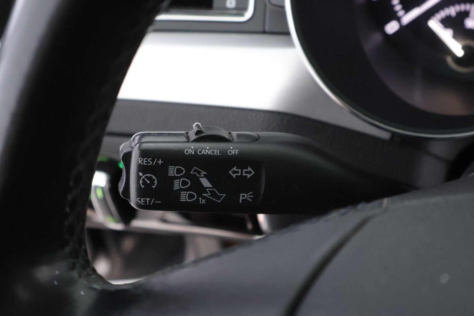 Skoda Superb 2010 Combi 2,0 TDI 140 Ambition DSG Autom. - Suomiauto | Vetokoukku | Vakkari | Lohko&Sisäpistoke | Peruutustutka | Xenon!