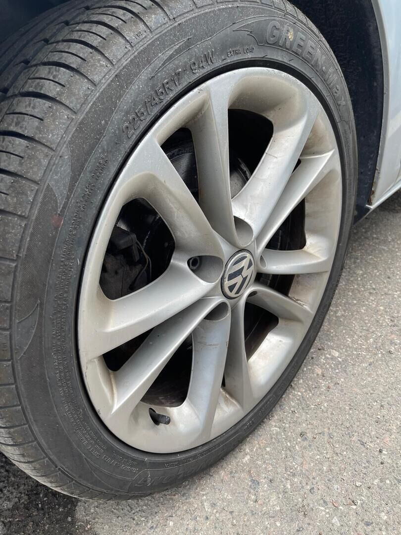 Volkswagen Passat CC 2010 CC 1,8 TSI 118 kW (160 hv) DSG-automaatti - | YritysOutlet - Myydään vain yrityksille |