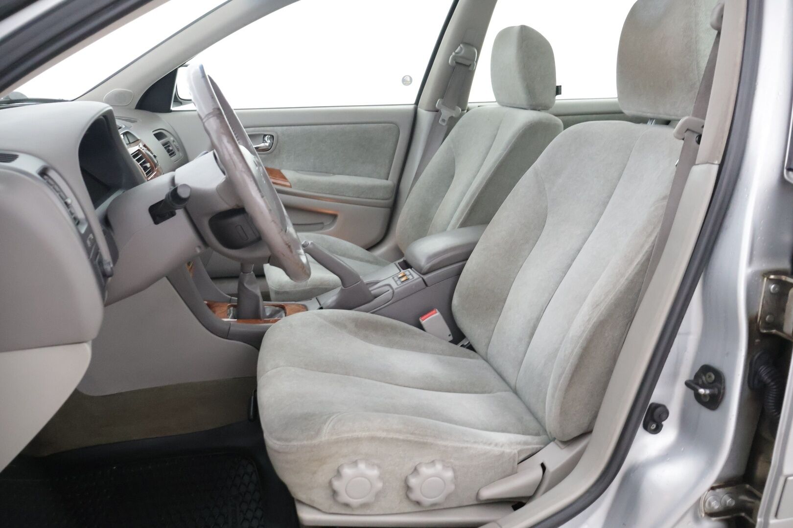 Nissan Maxima 2004 MAXIMA QX SEDAN 3.0 V6 *- YritysOutlet - Myydään vain yrityksille* - – Tämä auto myydään YritysOutlet -valikoimasta vain yritykselle