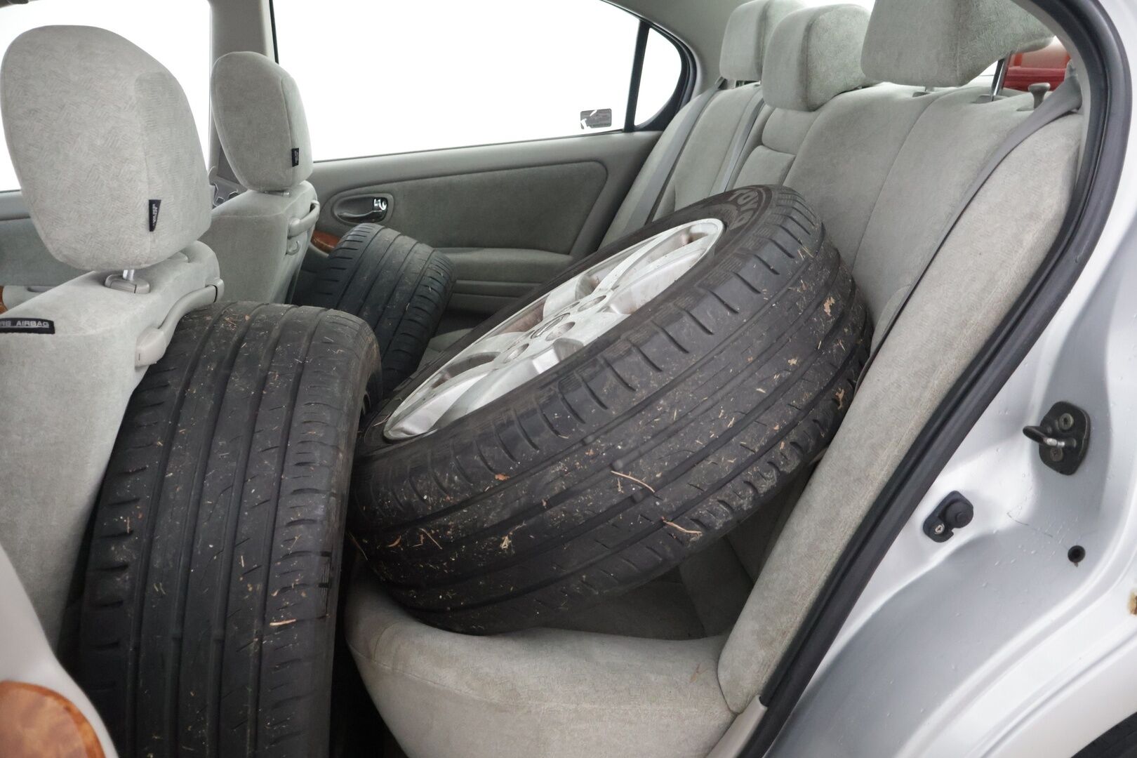 Nissan Maxima 2004 MAXIMA QX SEDAN 3.0 V6 *- YritysOutlet - Myydään vain yrityksille* - – Tämä auto myydään YritysOutlet -valikoimasta vain yritykselle