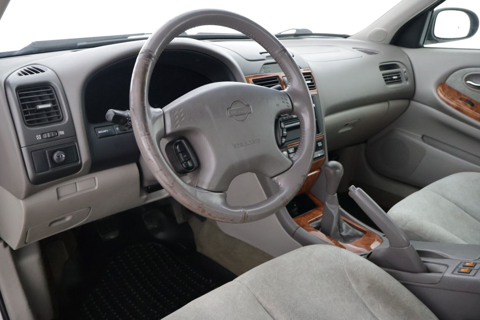 Nissan Maxima 2004 MAXIMA QX SEDAN 3.0 V6 *- YritysOutlet - Myydään vain yrityksille* - – Tämä auto myydään YritysOutlet -valikoimasta vain yritykselle