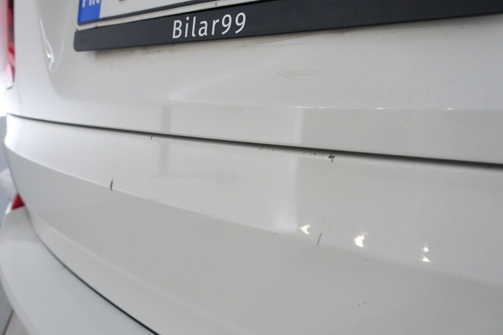 BMW X5 2011 xDrive 30d A E70 SAV - Myydään Huutokaupat.com - – Tämä auto myydään huutokaupat.com -sivuston kautta | Suomi-auto | Lohko+Sisäp. | Vetokoukku | Tutkat | Vakkari | Sähkösäädöt | Sähkökontti | Xenon | 2X Renkaat & Vanteet |