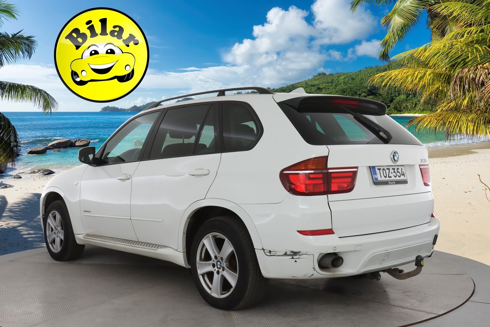 BMW X5 2011 xDrive 30d A E70 SAV - Myydään Huutokaupat.com - – Tämä auto myydään huutokaupat.com -sivuston kautta | Suomi-auto | Lohko+Sisäp. | Vetokoukku | Tutkat | Vakkari | Sähkösäädöt | Sähkökontti | Xenon | 2X Renkaat & Vanteet |