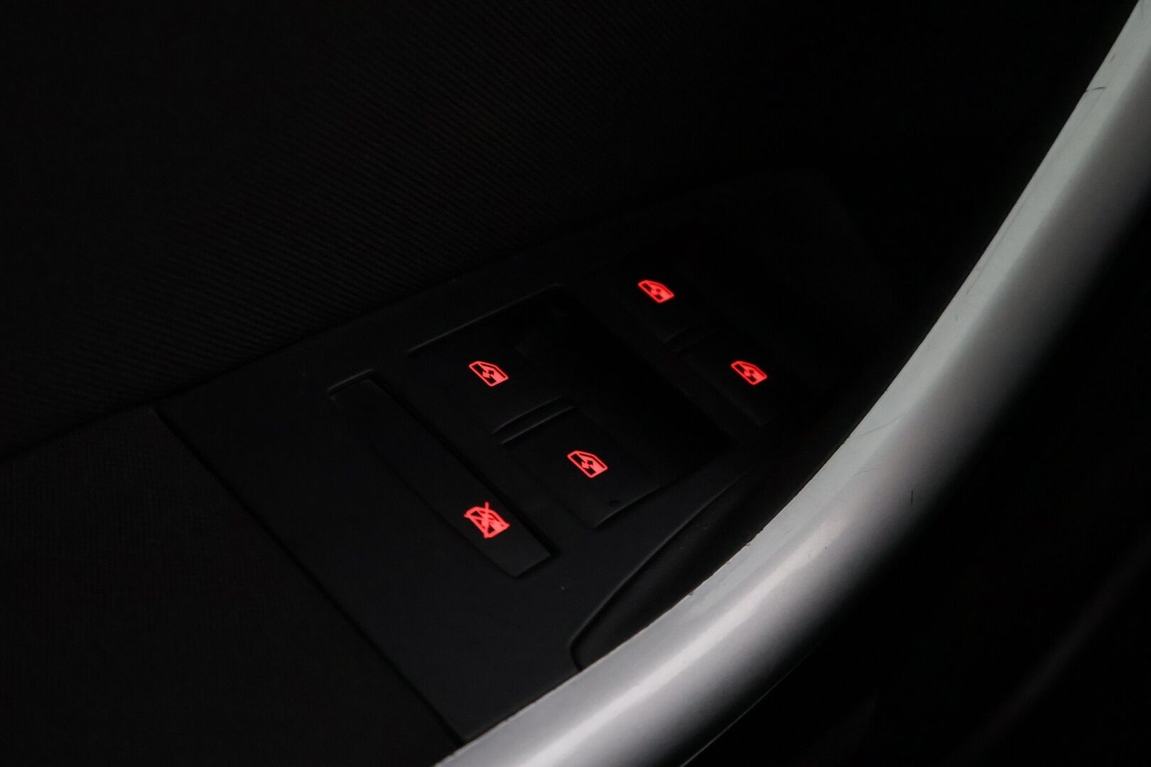 Opel Astra 2011 Sport Tourer Sport 2,0 CDTI - YritysOutlet - Myydään vain yrityksille