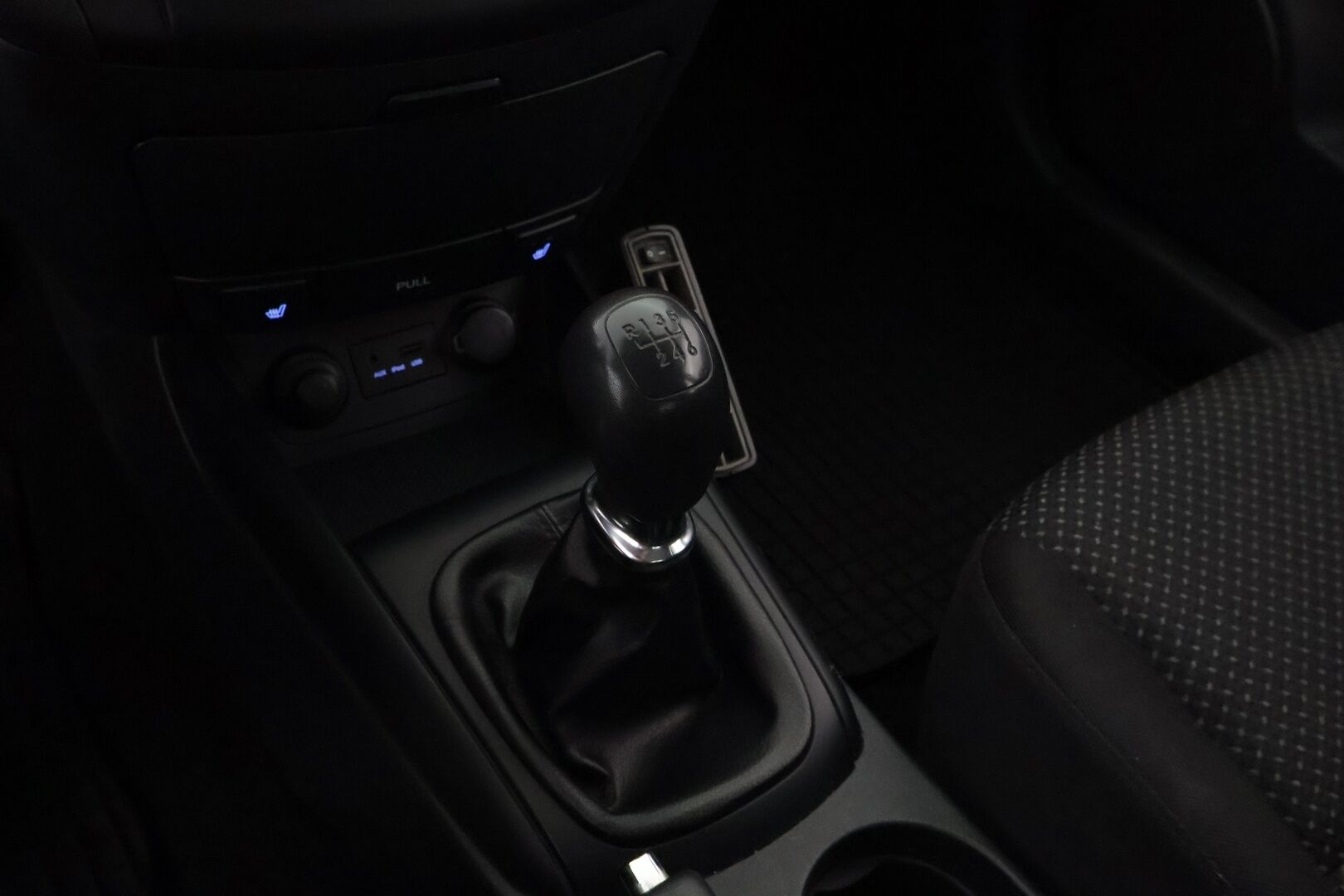 Hyundai i30 2011 Wagon 1,6 CRDi 66kW 6MT ISG Classic - YritysOutlet - Myydään vain yrityksille