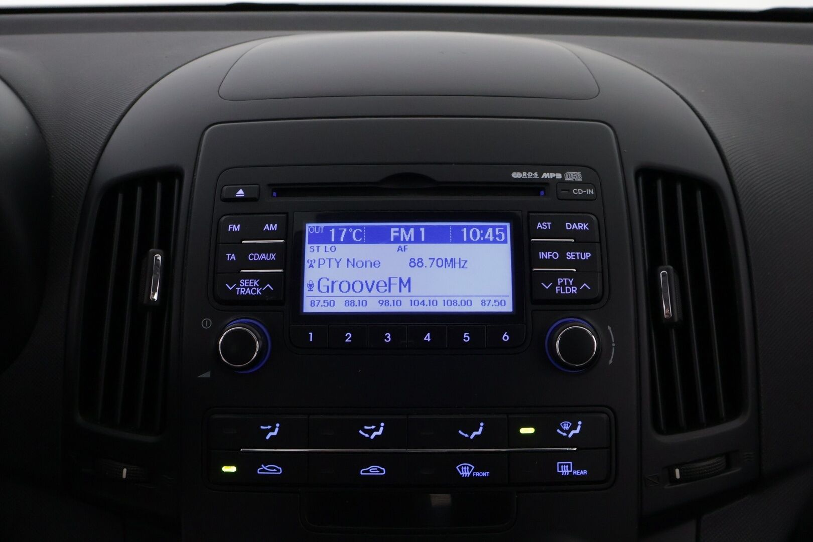 Hyundai i30 2011 Wagon 1,6 CRDi 66kW 6MT ISG Classic - YritysOutlet - Myydään vain yrityksille