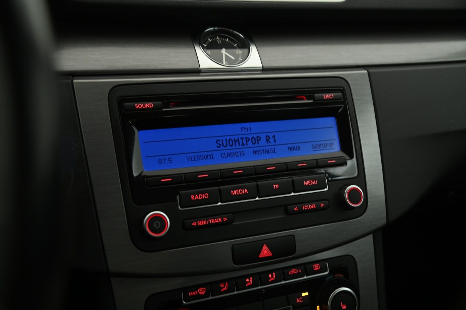 Volkswagen Passat 2011 Sedan Comfortline 1,4 TSI 90 kW (122 hv) DSG-automaatti *Myydään huutokauppa.com*