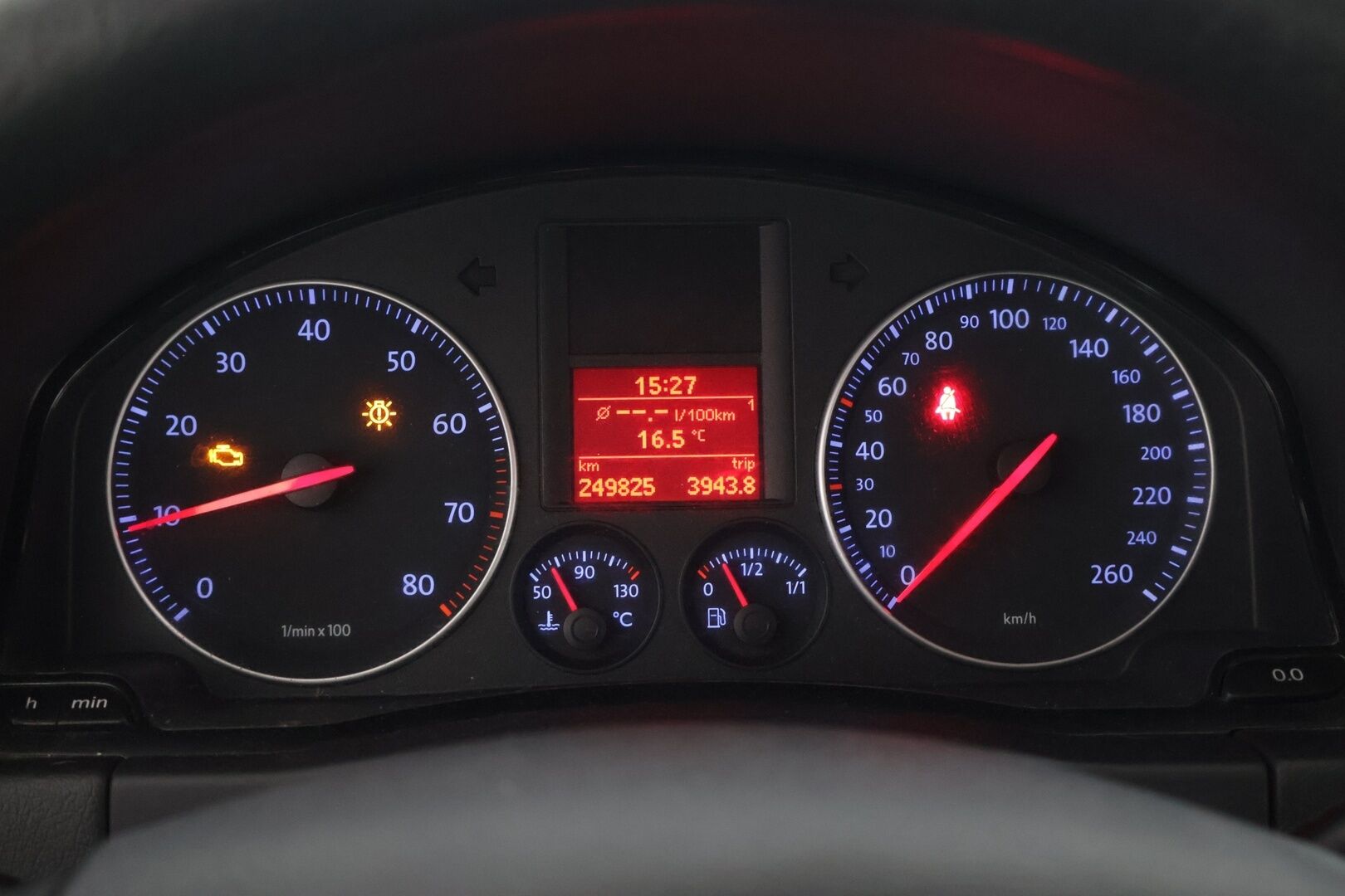 Volkswagen Golf Plus 2006 MPV 1.6 *MYYDÄÄN HUUTOKAUPAT.COM*