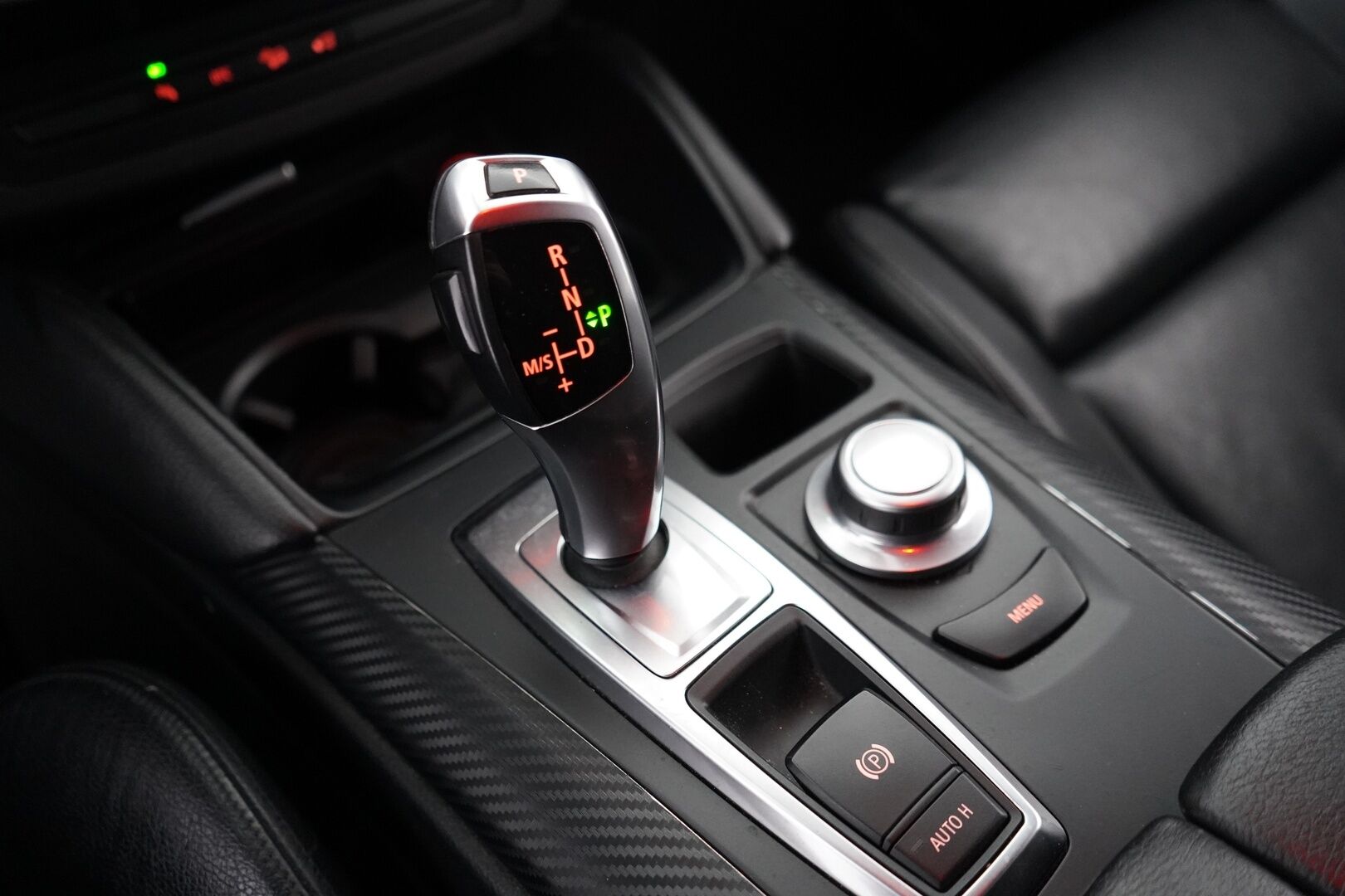 BMW X6 2009 xDrive 35d A E71 Sport - YritysOutlet - Myydään vain yrityksille - Suomi-auto / Hi-Fi äänentoisto / Sporttinahat / Kahdet BMW vanteet / Koukku / Kamera