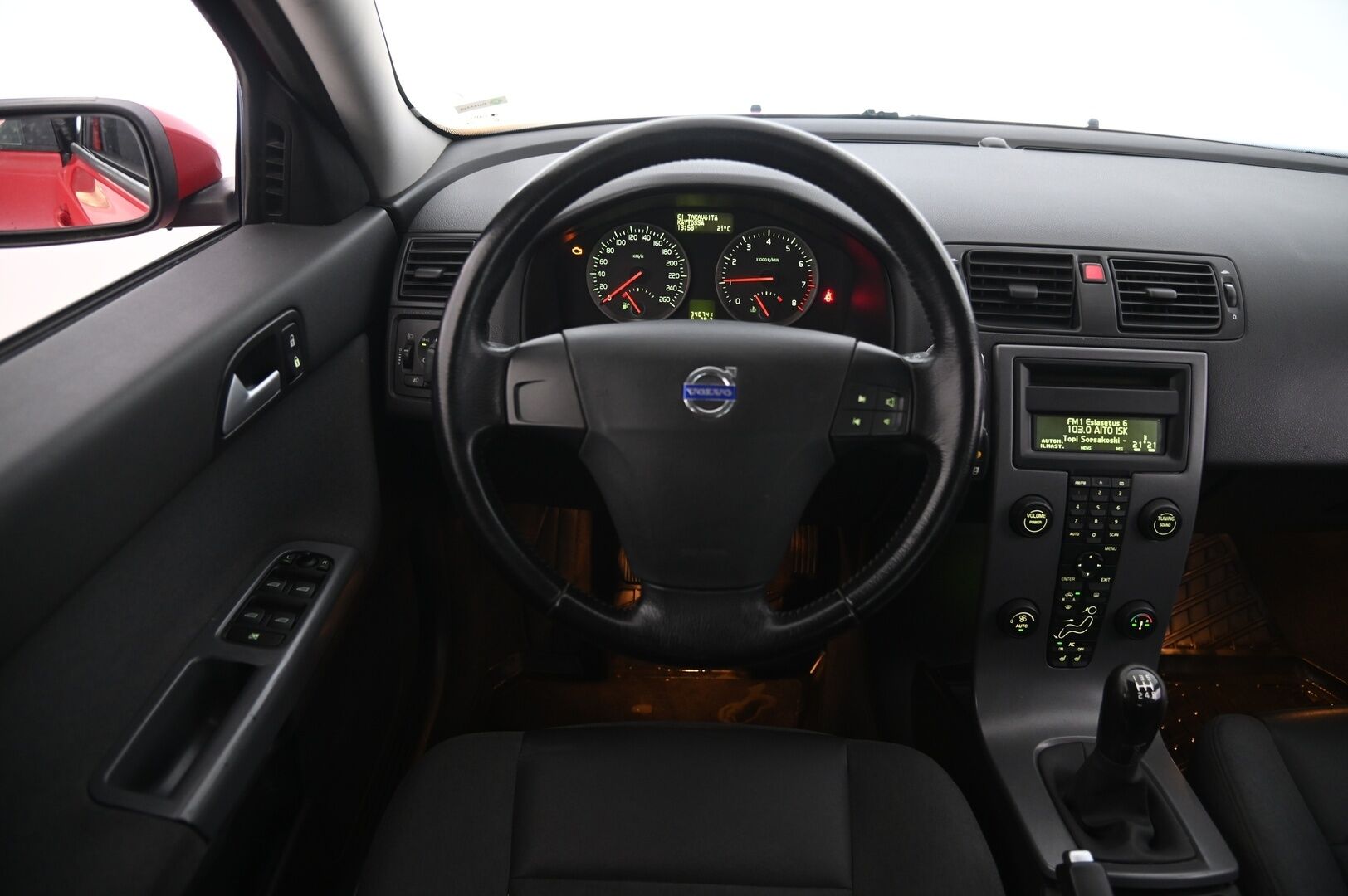 Volvo V50 2004 5D V50 STW 1.8 ***MYYDÄÄN HUUTOKAUPAT.COM*** - ***MYYDÄÄN HUUTOKAUPAT.COM***