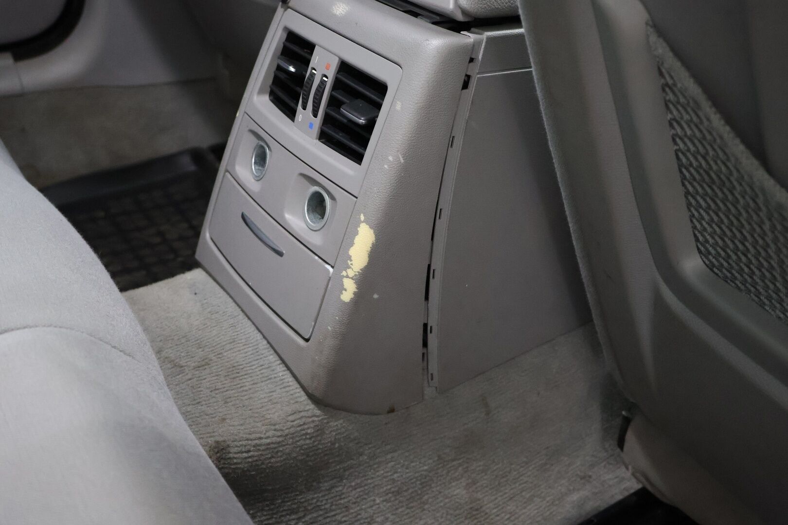 BMW 320 2008 A E90 Sedan - - YritysOutlet Myydään vain yrityksille