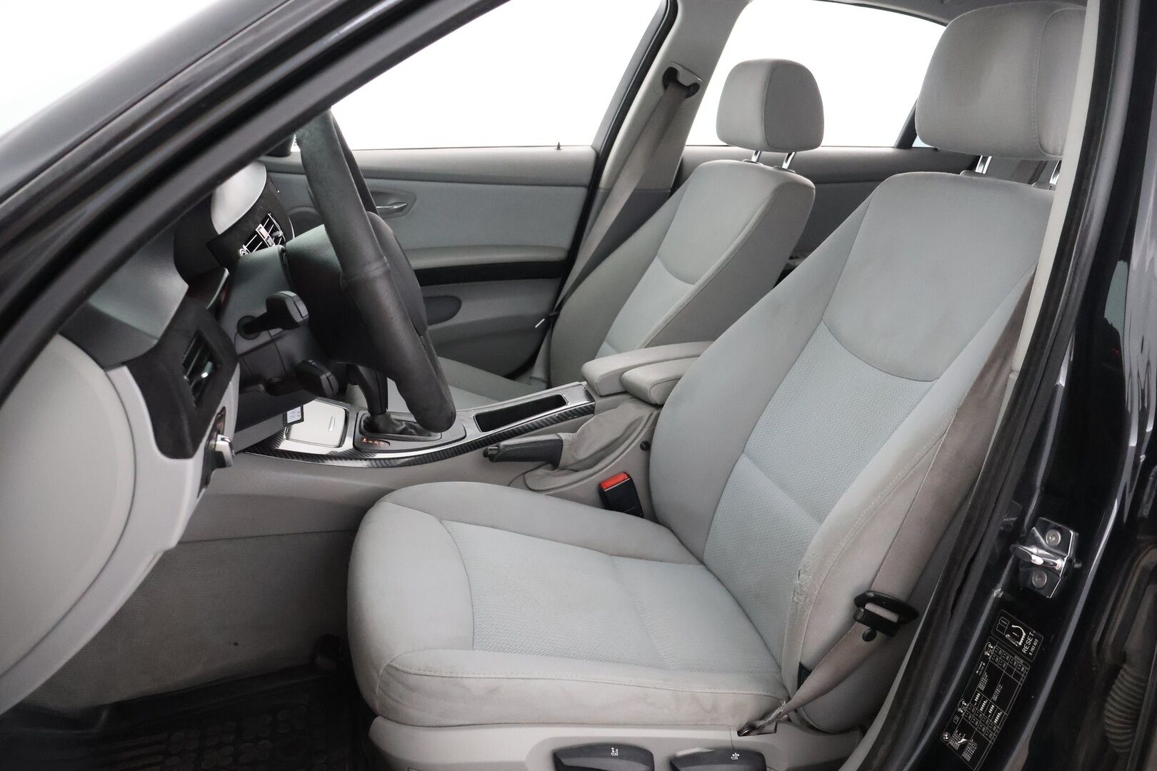BMW 320 2008 A E90 Sedan - - YritysOutlet Myydään vain yrityksille