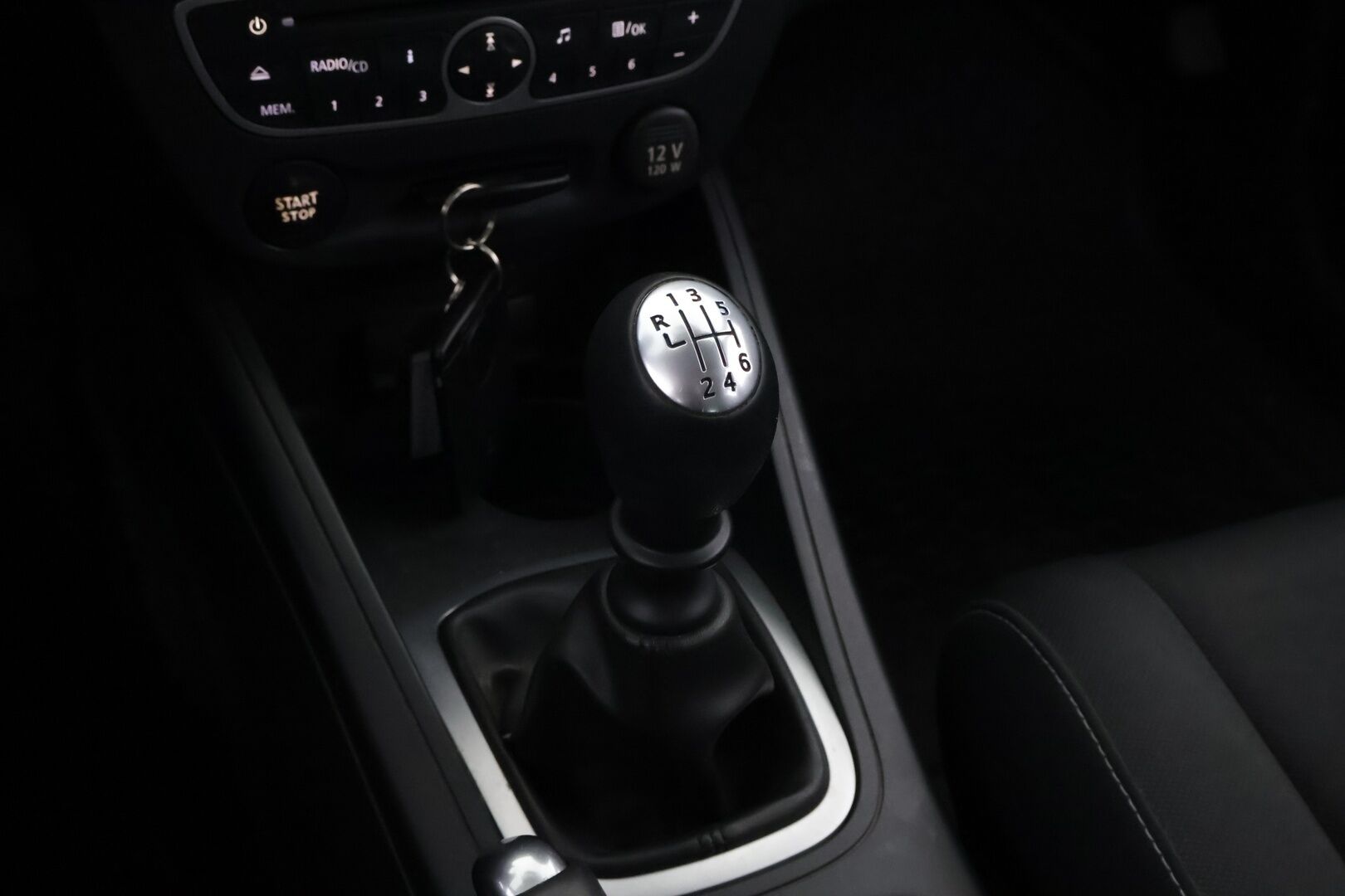 Renault Megane 2012 Sport Tourer 1,4 TCe 130hv 6MT Expression - MYYDÄÄN HUUTOKAUPAT.COM! - MYYDÄÄN HUUTOKAUPAT.COM!