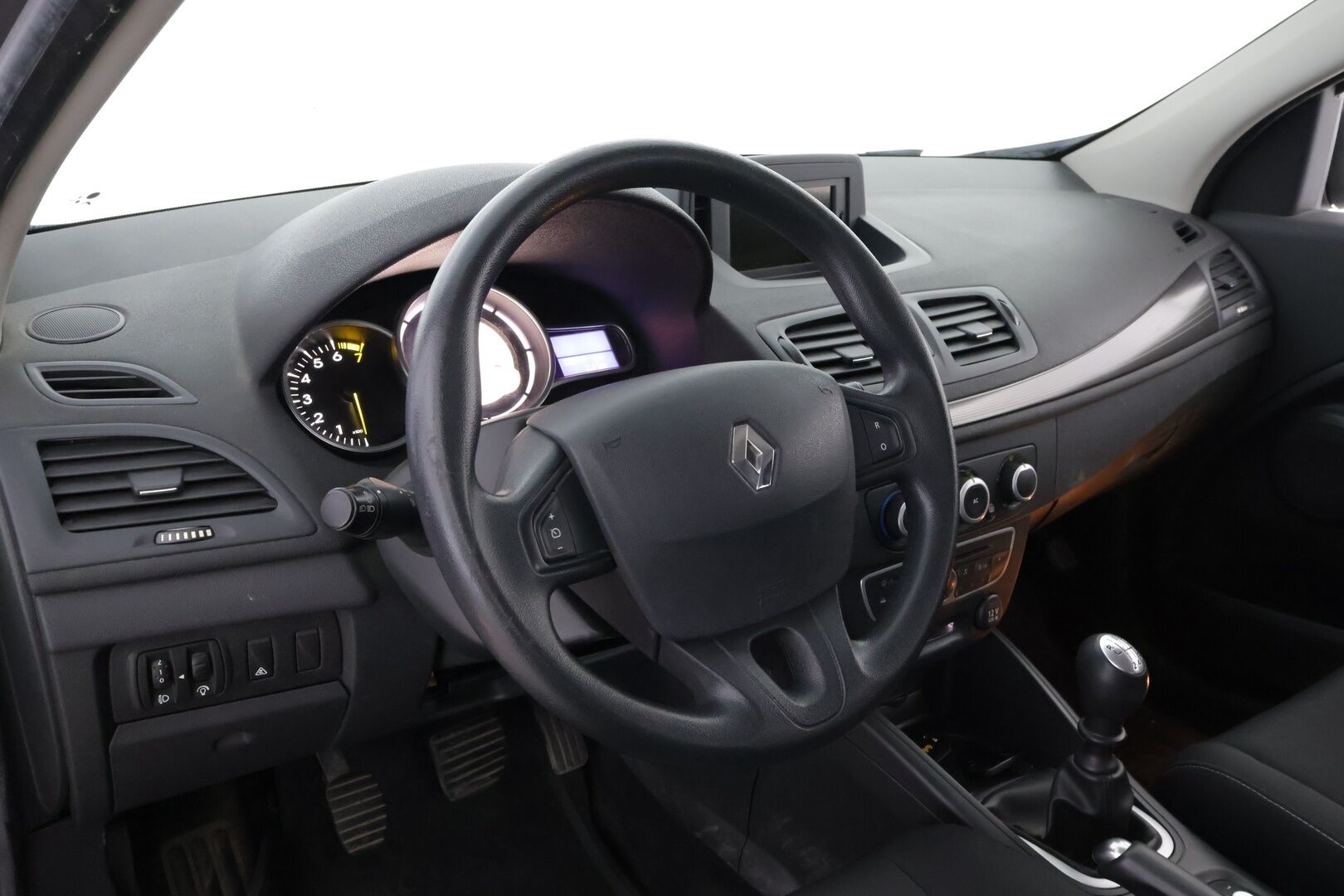 Renault Megane 2012 Sport Tourer 1,4 TCe 130hv 6MT Expression - MYYDÄÄN HUUTOKAUPAT.COM! - MYYDÄÄN HUUTOKAUPAT.COM!