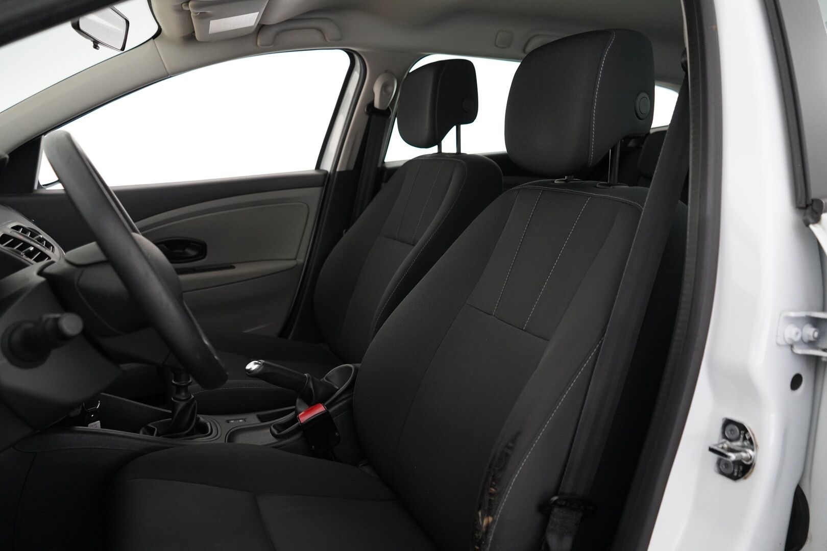 Renault Megane 2012 Sport Tourer 1,6 16V 110hv 6MT Trend * Vakkari / Tutka / Penkinlämmittimet /  Lohko / Ilmastointi * - 1.Om Suomi-auto / Merkkihuollettu / Myydään juuri katsastettuna!