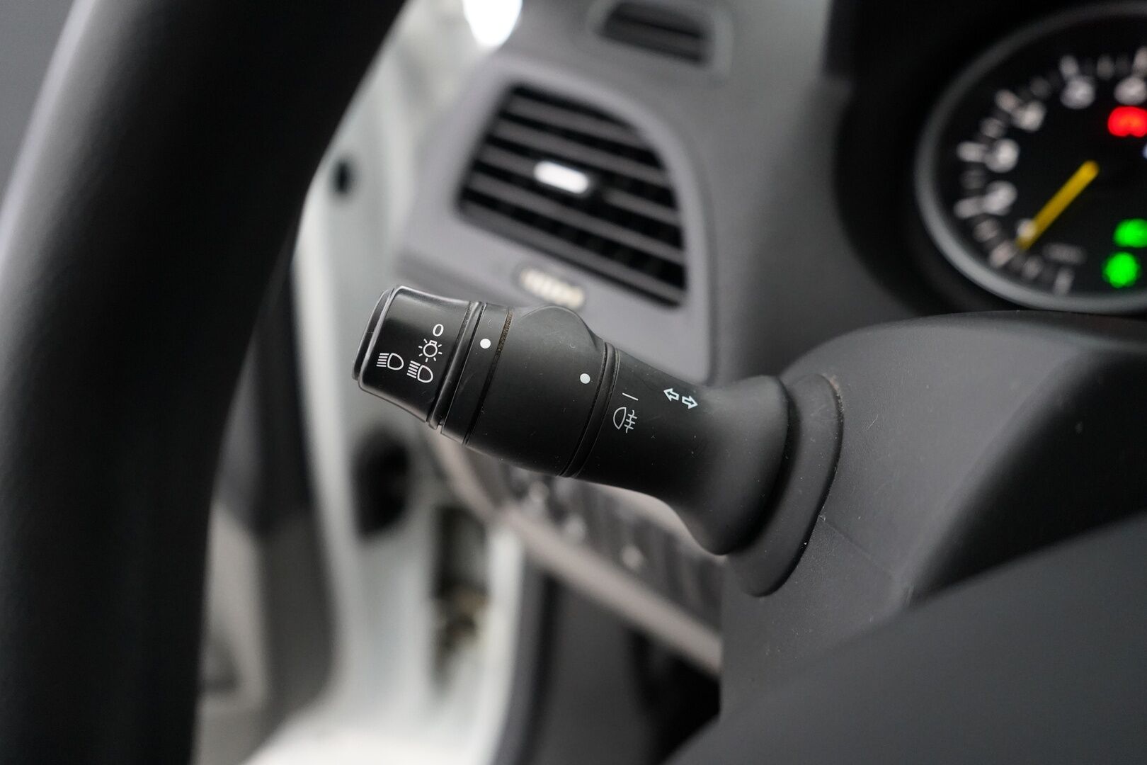 Renault Megane 2012 Sport Tourer 1,6 16V 110hv 6MT Trend * Vakkari / Tutka / Penkinlämmittimet /  Lohko / Ilmastointi * - 1.Om Suomi-auto / Merkkihuollettu / Myydään juuri katsastettuna!