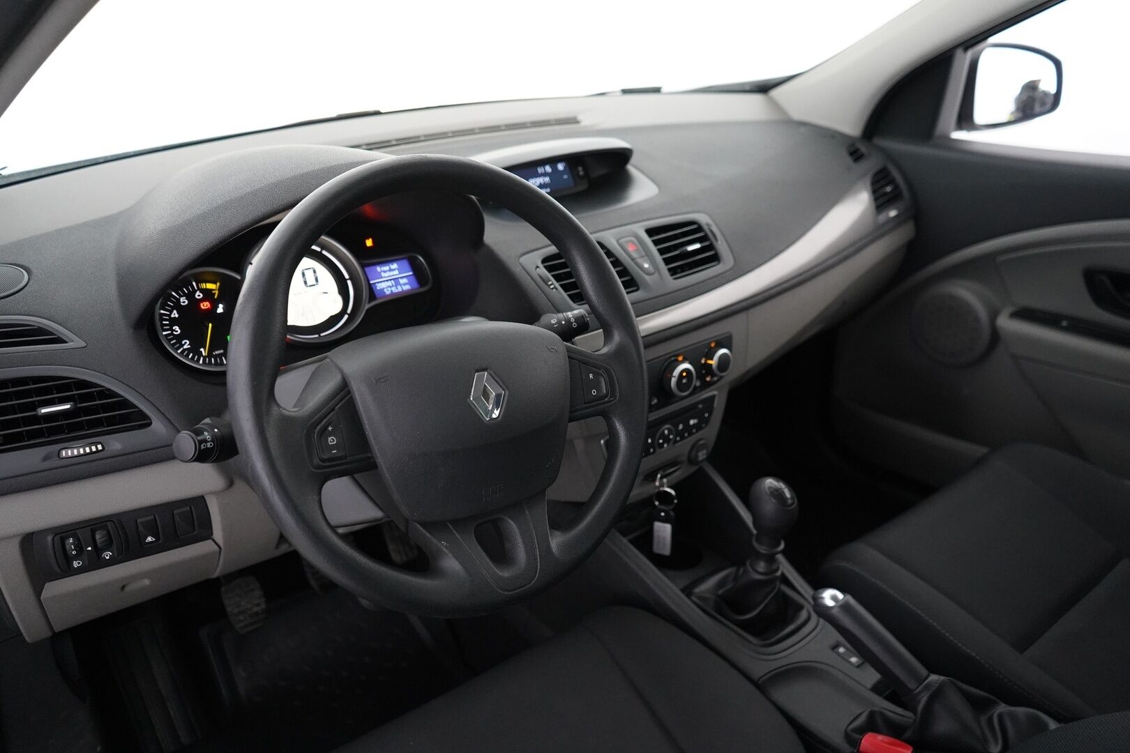 Renault Megane 2012 Sport Tourer 1,6 16V 110hv 6MT Trend * Vakkari / Tutka / Penkinlämmittimet /  Lohko / Ilmastointi * - 1.Om Suomi-auto / Merkkihuollettu / Myydään juuri katsastettuna!