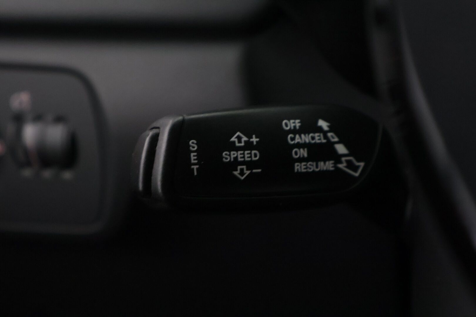 Audi Q3 2012 2,0 TDI quattro S tronic 130 kW Start-Stop Business - ** Lohko / Keyless / Koukku / Navi **