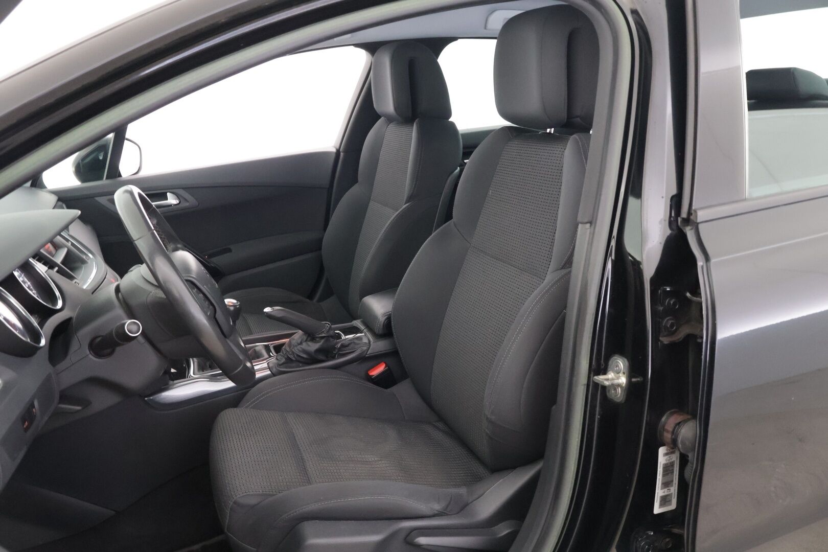 Peugeot 508 2012 Active THP 156 Limited ** Myydään huudossa