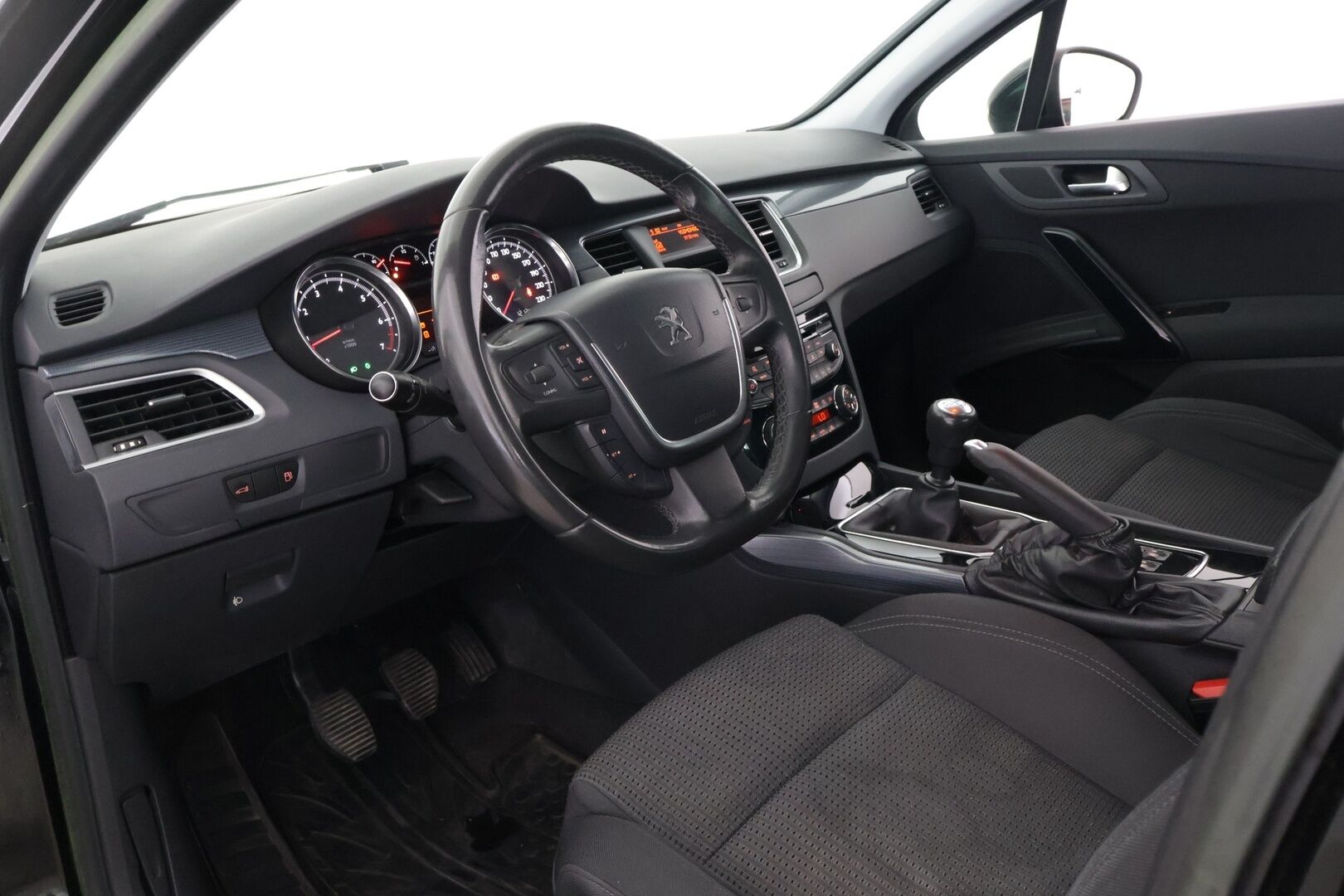Peugeot 508 2012 Active THP 156 Limited ** Myydään huudossa