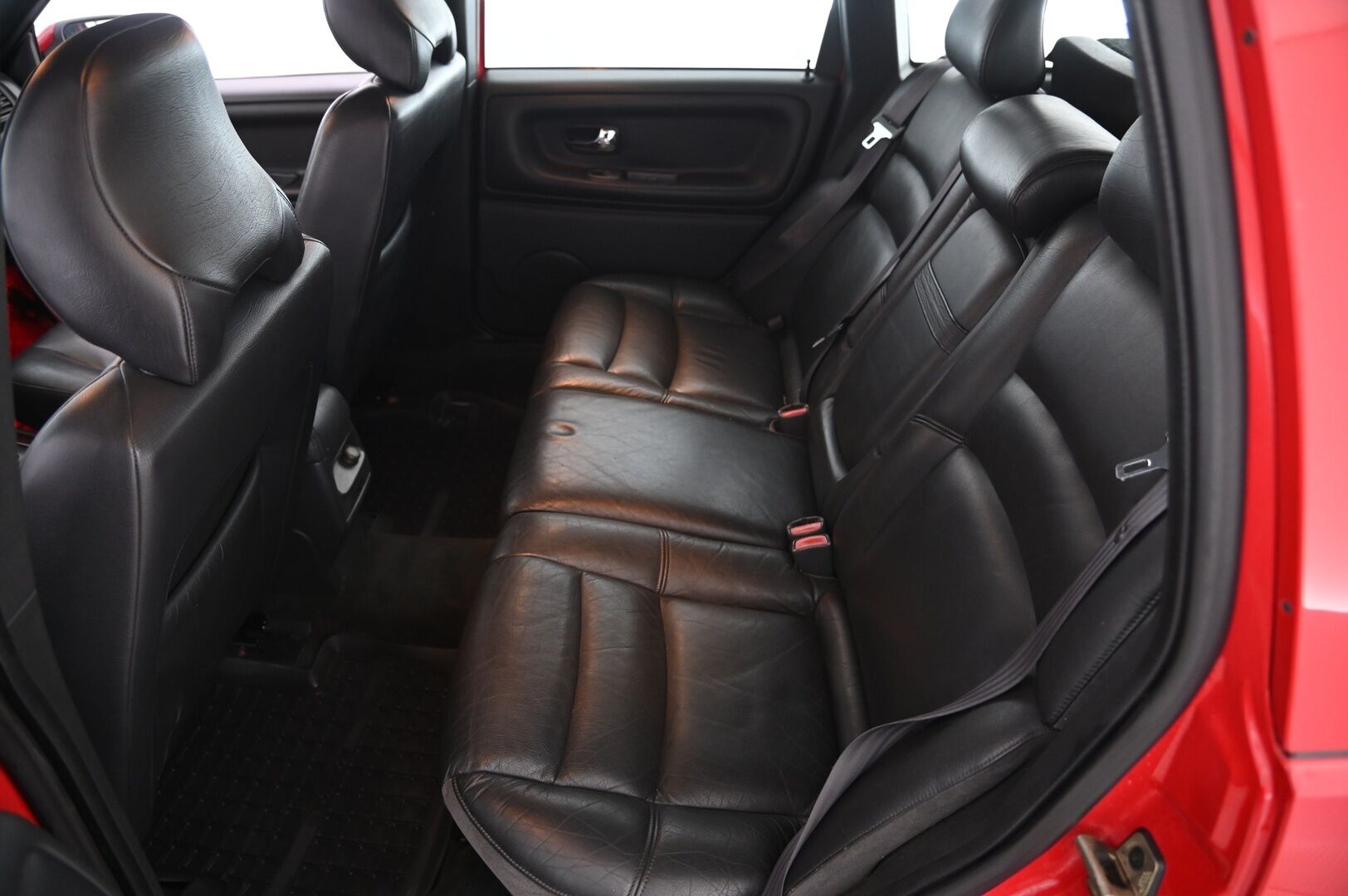 Volvo V70 2000 5D V70 WAGON 2.4 AUTOMATIC ***MYYDÄÄN HUUTOKAUPAT.COM*** - ***MYYDÄÄN HUUTOKAUPAT.COM***