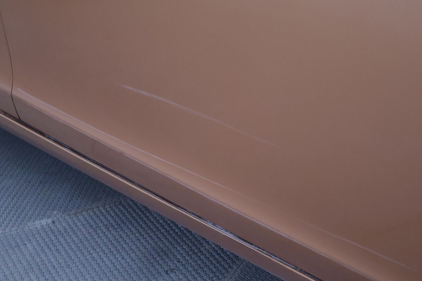 Volvo S60 2012 D5 AWD Summum aut **YritysOutlet - Myydään vain yrityksille* Kuljettajan istuin muistilla / Vakkari* - *Toiselta omistajalta / Hyvin huollettu / Komea väri* 