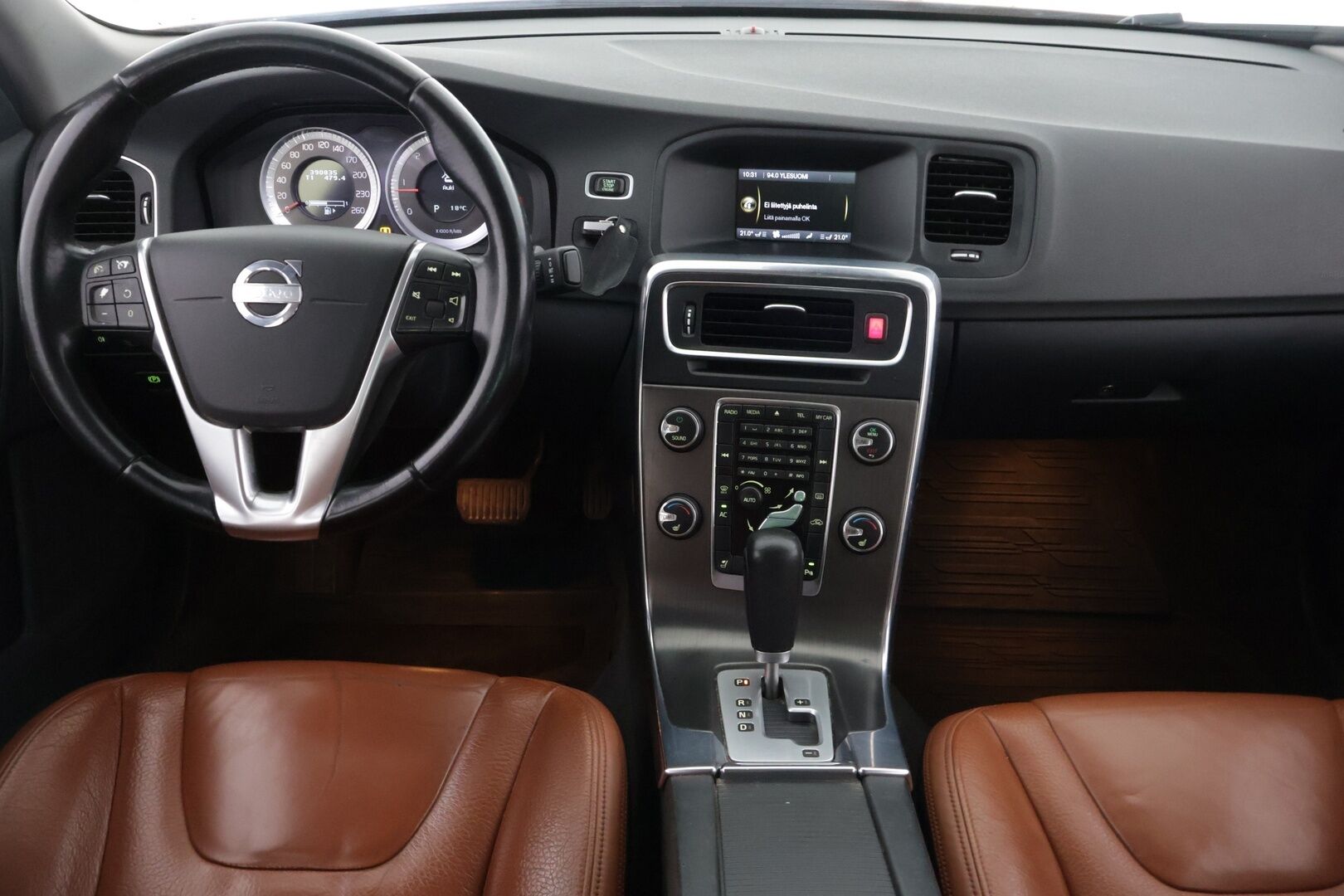 Volvo S60 2012 D5 AWD Summum aut **YritysOutlet - Myydään vain yrityksille* Kuljettajan istuin muistilla / Vakkari* - *Toiselta omistajalta / Hyvin huollettu / Komea väri* 