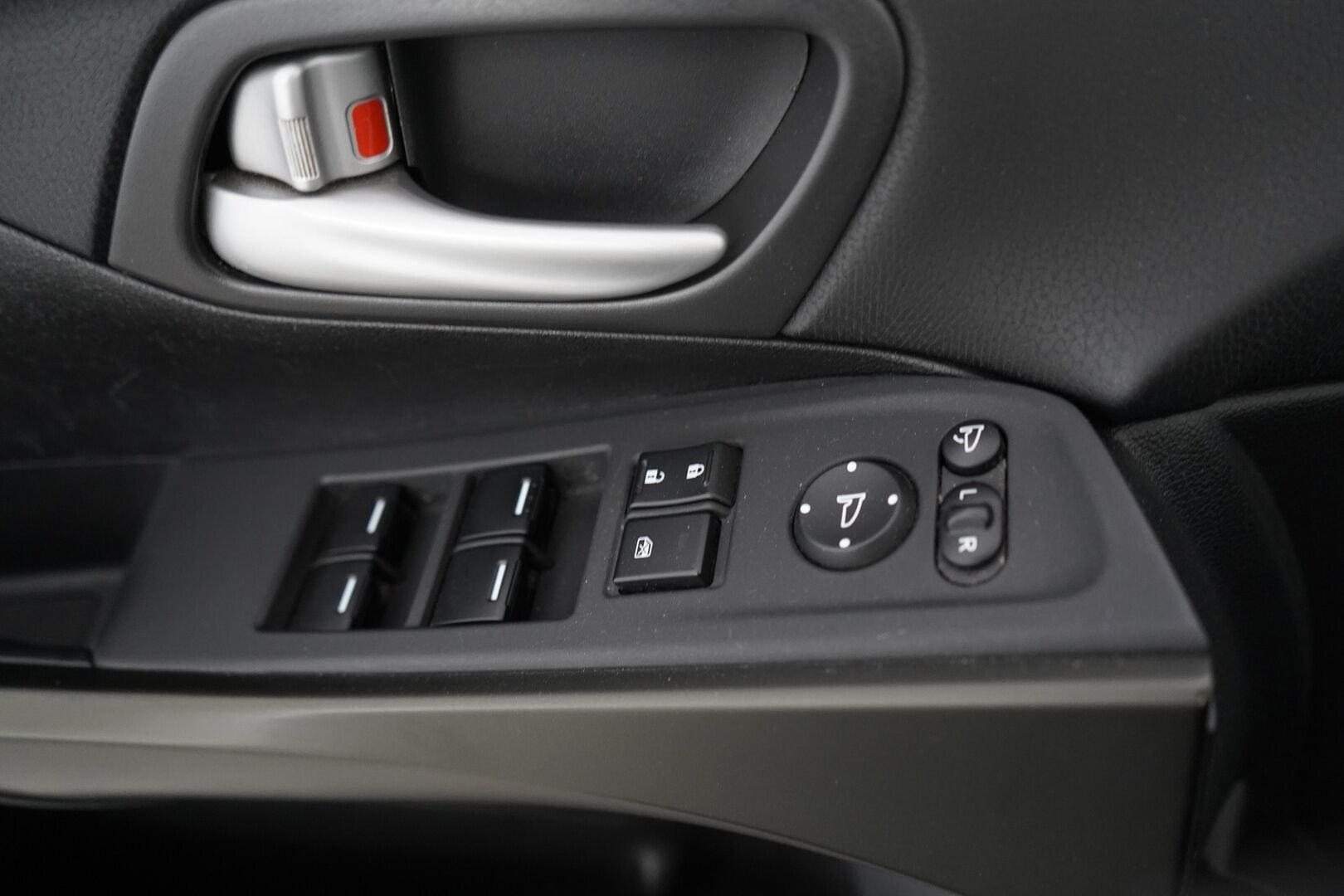 Honda Civic 2012 1.8i Sport 5D *Myydään huutokaupat.com sivulla*