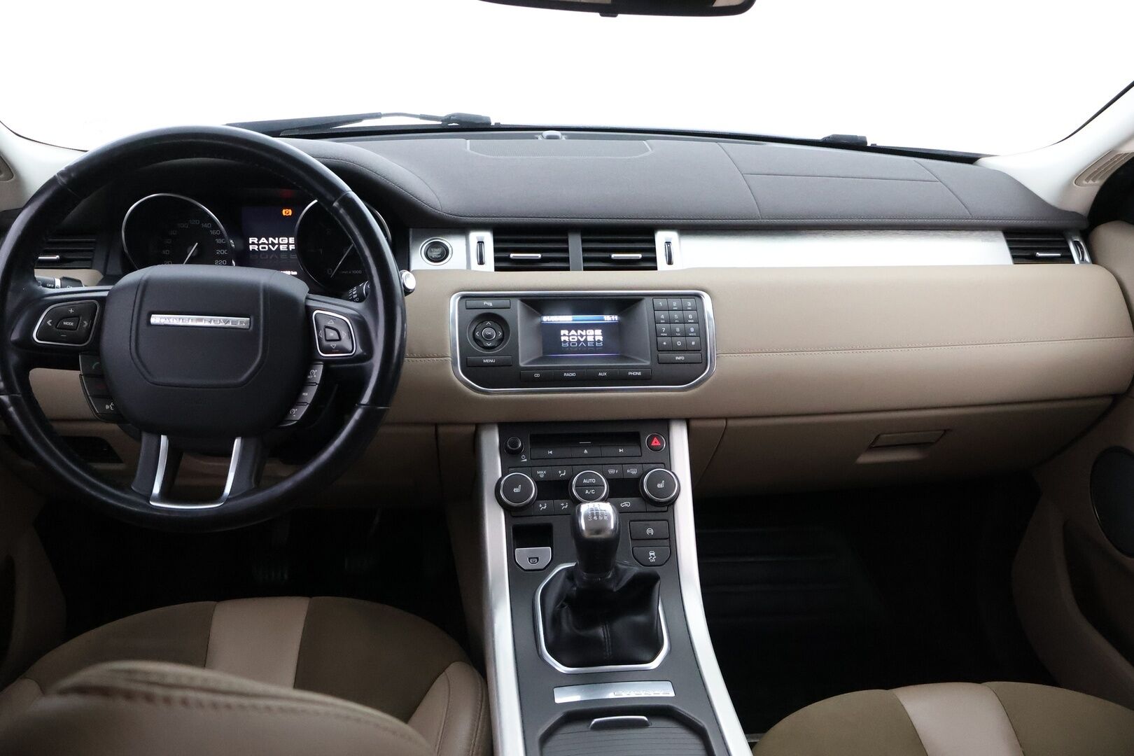 Land Rover Range Rover Evoque 2013 2,2 eD4 Pure - *Kattavasti huollettu / 2x-renkaat / Katsastus 03/2026 / Webasto / Koukku / Vakkari!* MYYDÄÄN HUUTOKAUPAT.COMISSA!!*