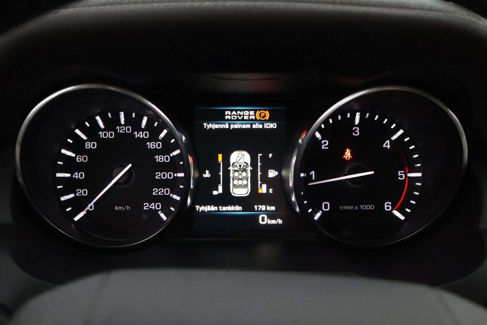 Land Rover Range Rover Evoque 2013 2,2 eD4 Pure - *Kattavasti huollettu / 2x-renkaat / Katsastus 03/2026 / Webasto / Koukku / Vakkari!* MYYDÄÄN HUUTOKAUPAT.COMISSA!!*