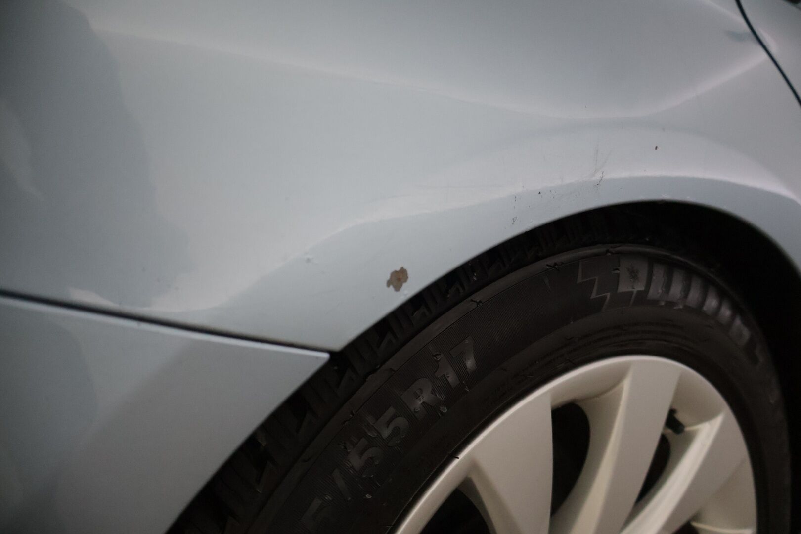 BMW 318 2012 F30 Sedan Business Luxury * YritysOutlet - Myydään vain yrityksille * - * Tämä auto myydään YritysOutlet -valikoimasta vain yrityksille *