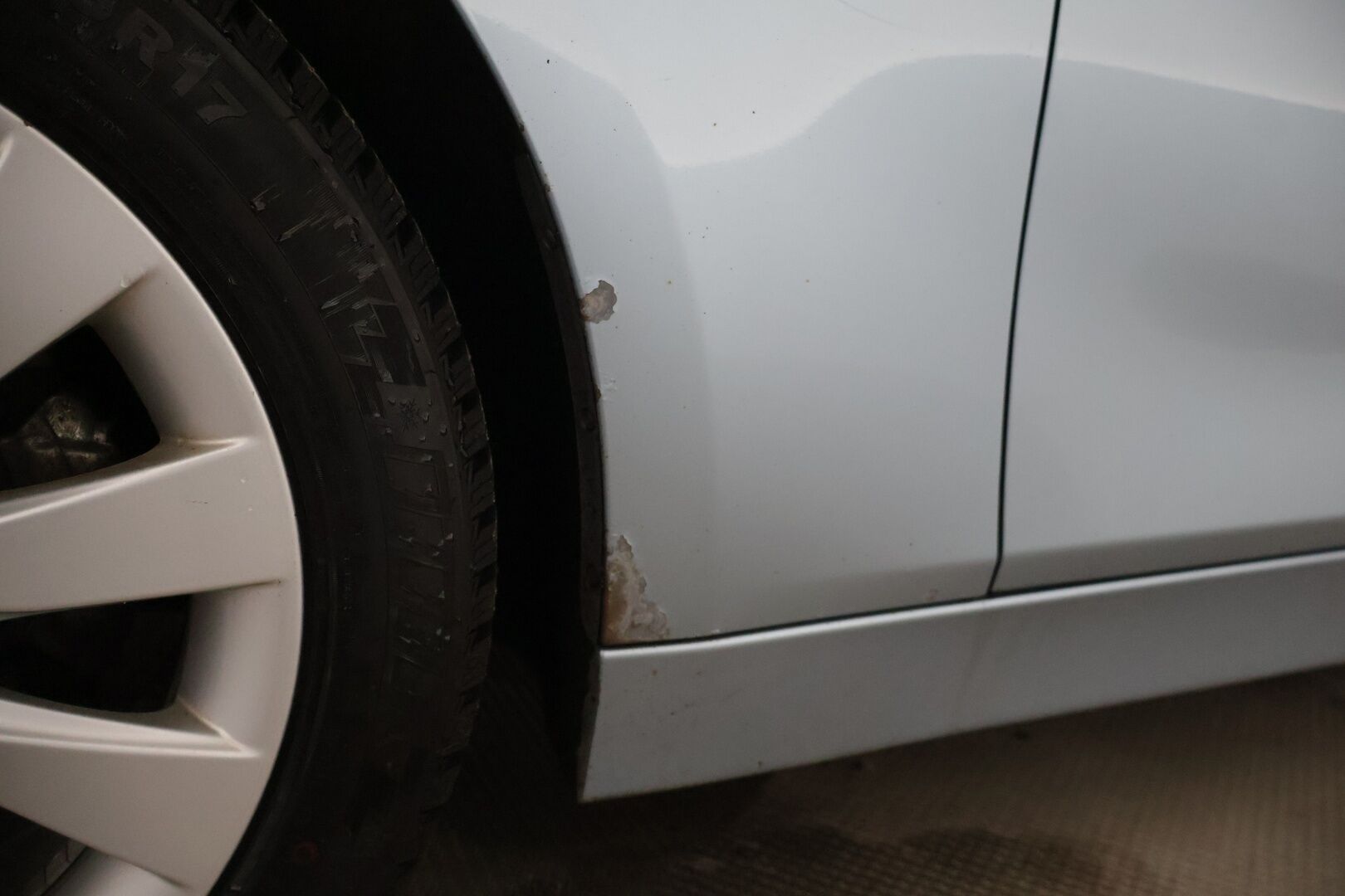 BMW 318 2012 F30 Sedan Business Luxury * YritysOutlet - Myydään vain yrityksille * - * Tämä auto myydään YritysOutlet -valikoimasta vain yrityksille *