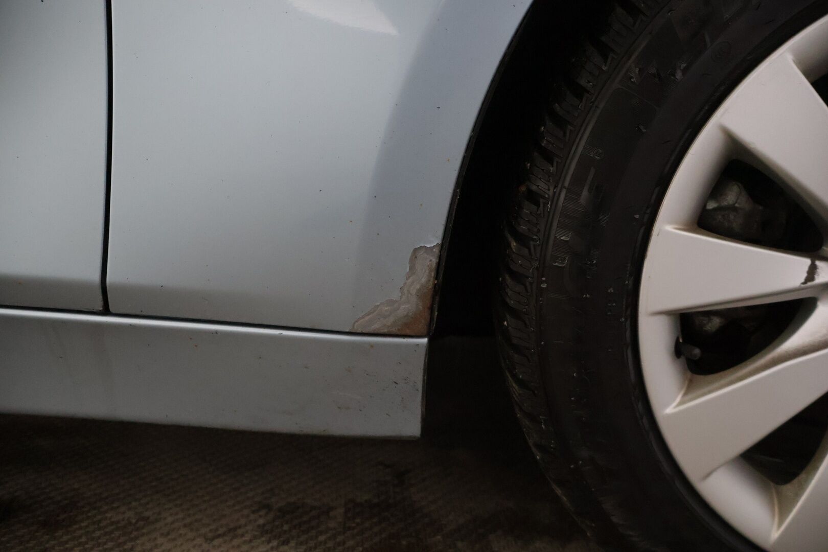 BMW 318 2012 F30 Sedan Business Luxury * YritysOutlet - Myydään vain yrityksille * - * Tämä auto myydään YritysOutlet -valikoimasta vain yrityksille *