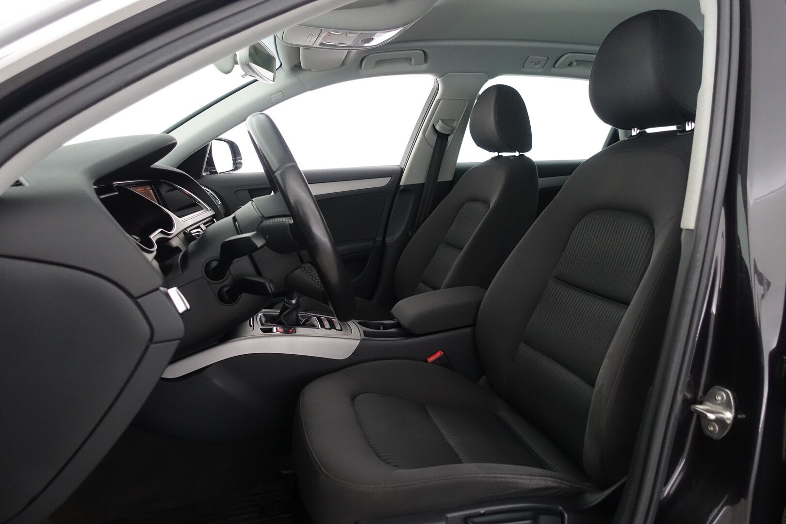 Audi A4 2012 Avant Business 1,8 TFSI 125 kW quattro - Suomi-auto | Vakkari | Tutkat | Xenon plus | Start.Stop | Automaatti-ilmastointi | - KORKO VAIN 3,99 %
