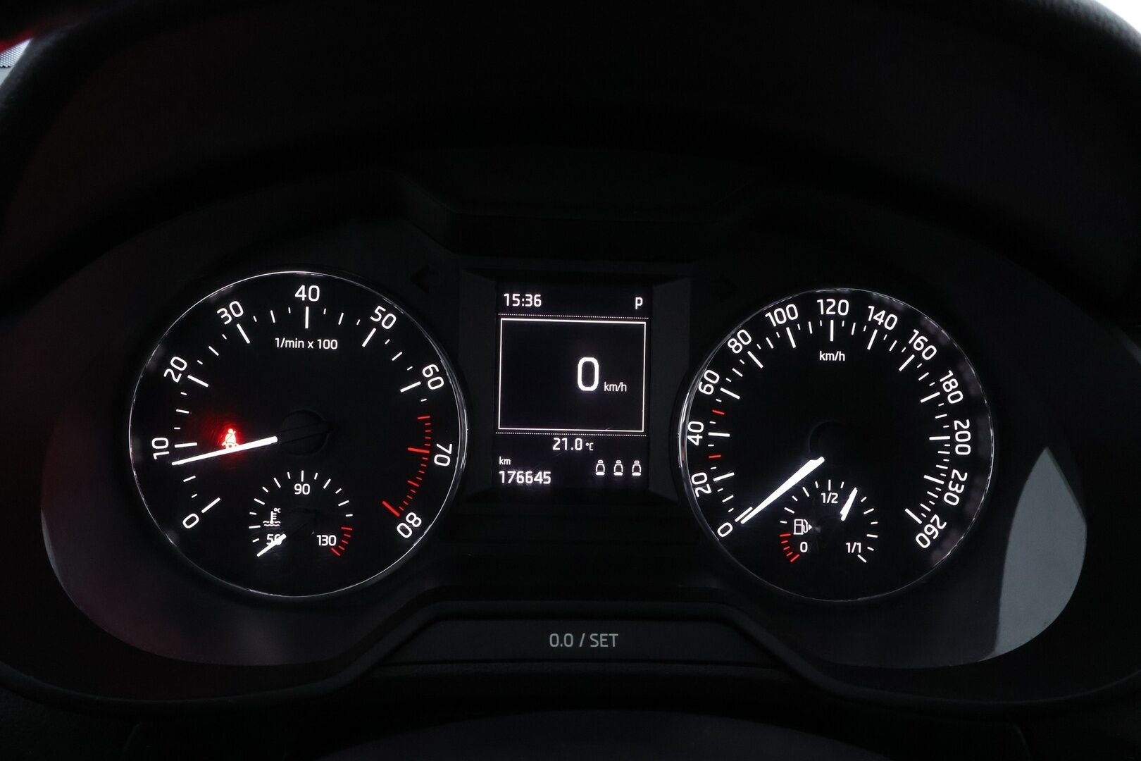 Skoda Octavia 2013 1.4 TSI Ambition DSG Autom. - Lohkolämmitin | Vetokoukku | Vakionopeudensäädin | Bi - Xenon | Peruutustutka | Juuri tullut Tampereelle!