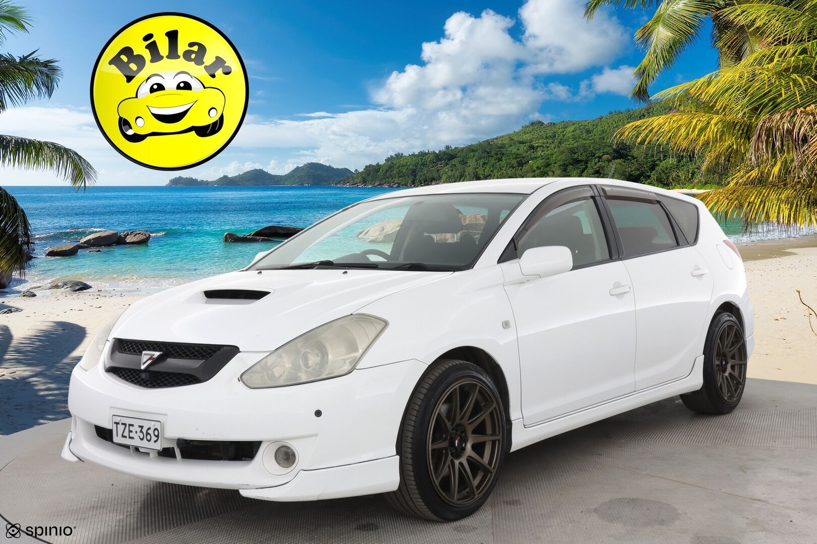 Toyota Caldina 2003 GT-Four - Harvinainen! / 2x Renkaat aluilla / Lohkolämmitin / Tummenetut takalasit / 2x Avain